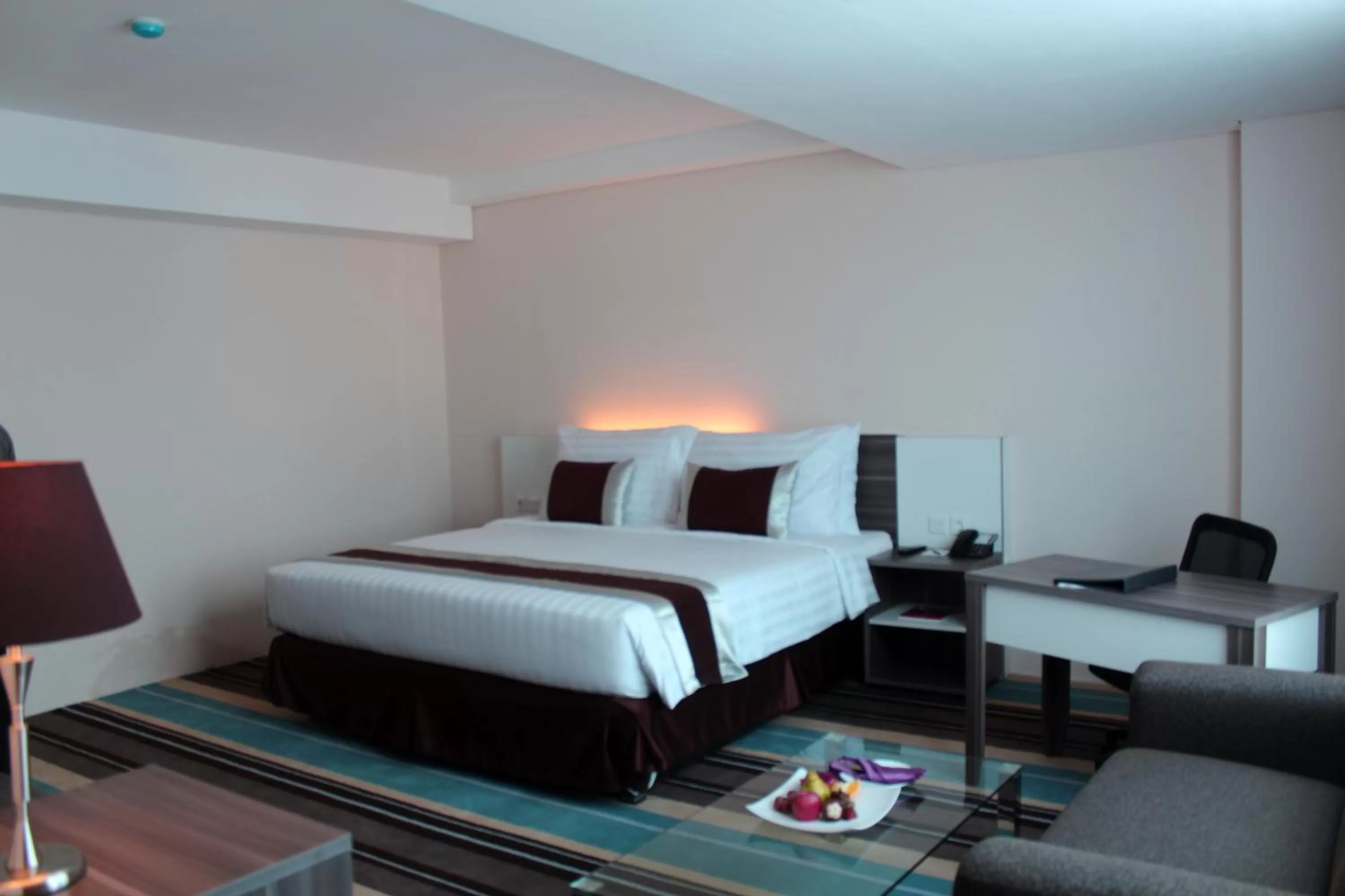 Grand Deluxe Double Room with City View in Swiss-Belhotel Makassar
