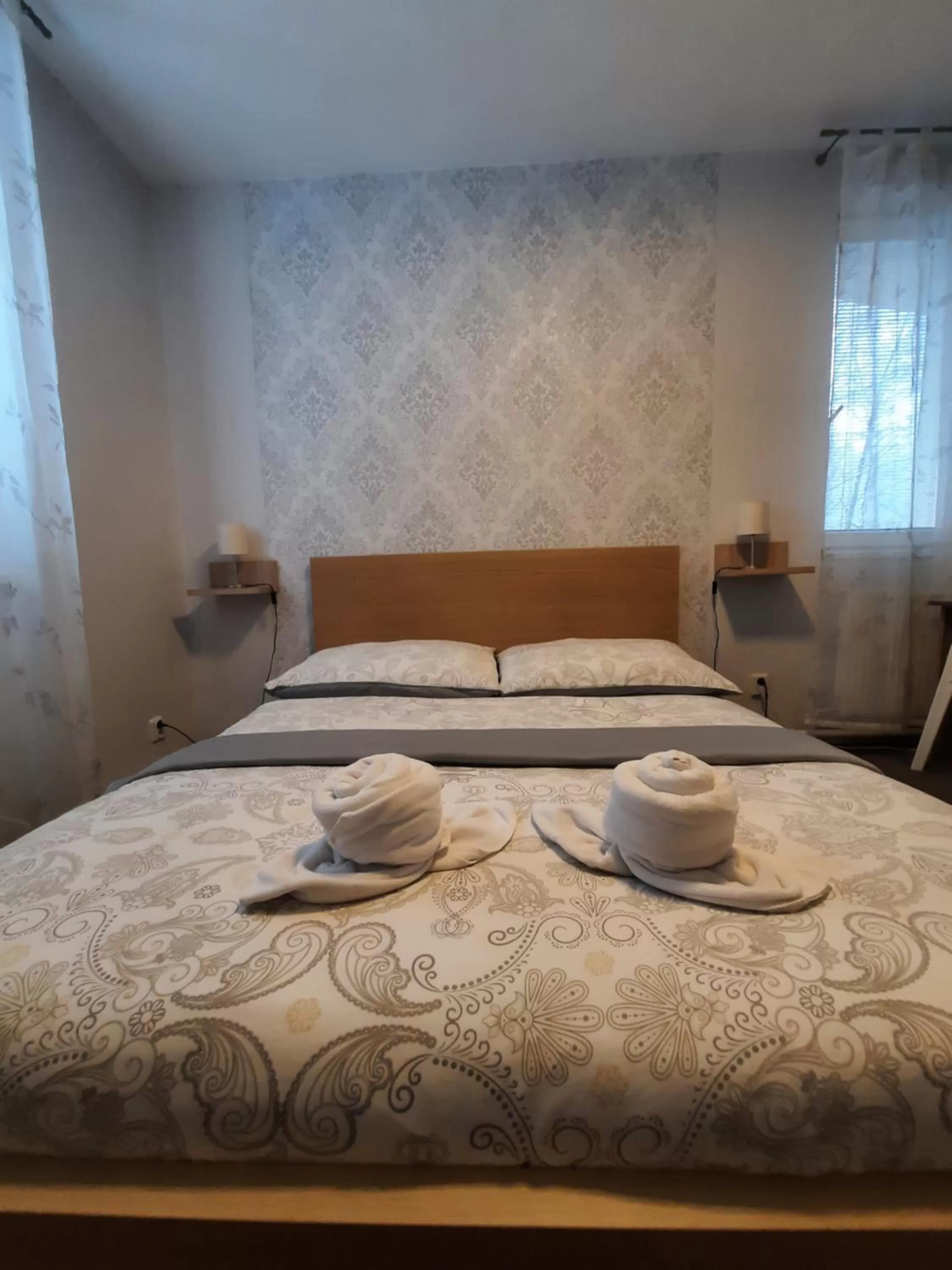 Bed in Hotel Boršičanka