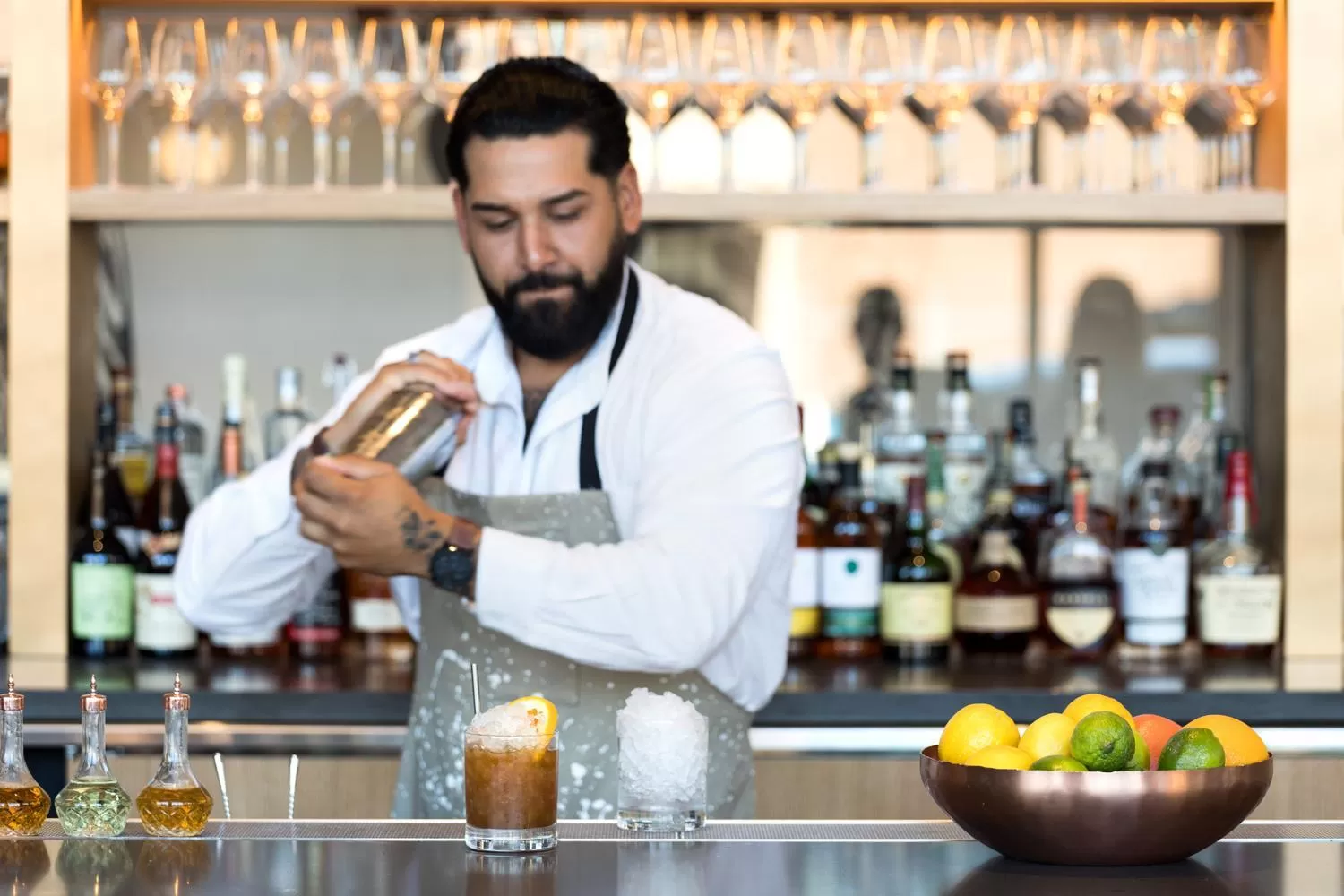 Restaurant/places to eat in The MC, Autograph Collection