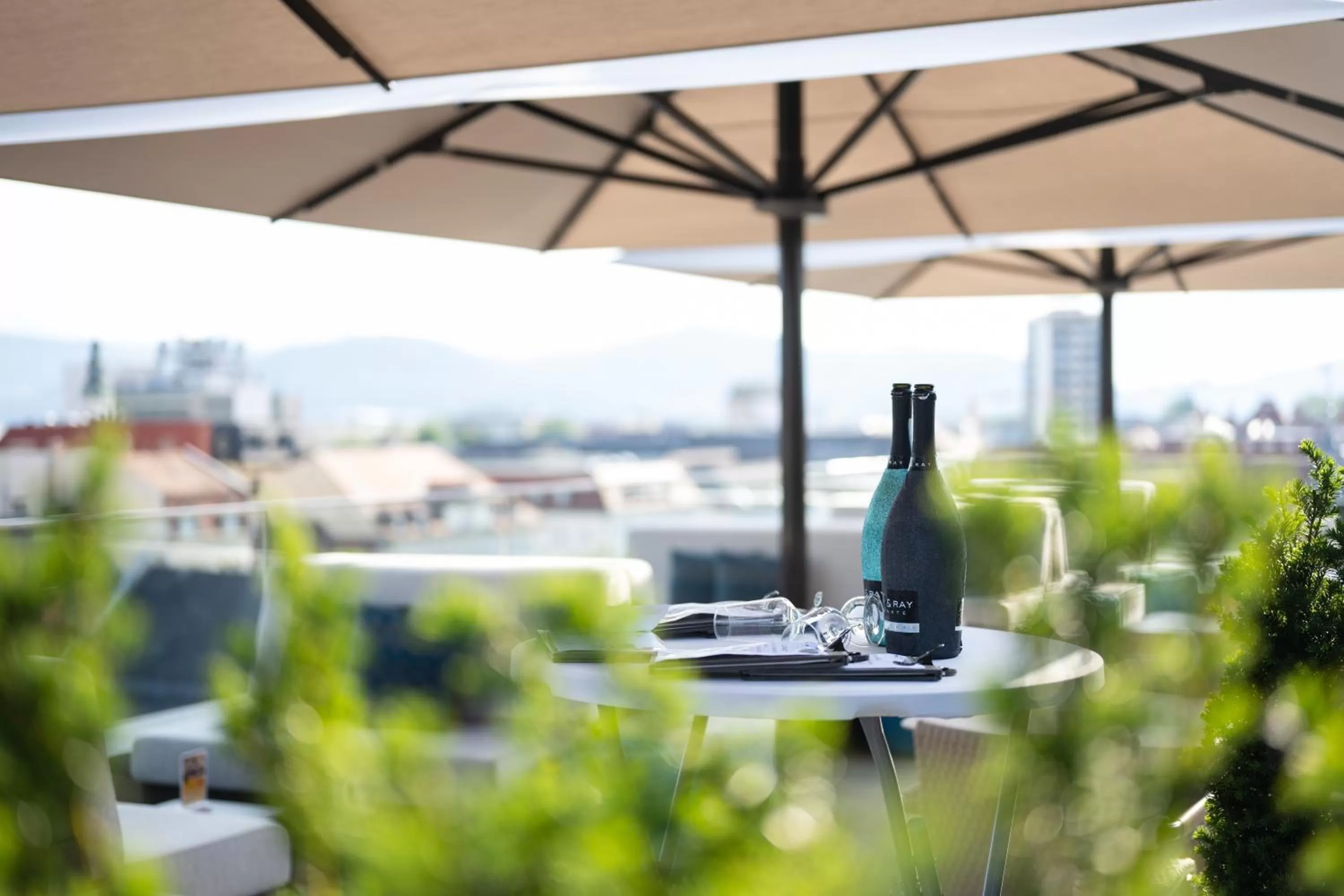 Lounge or bar in Garner Hotel Klagenfurt - Moser Verdino by IHG