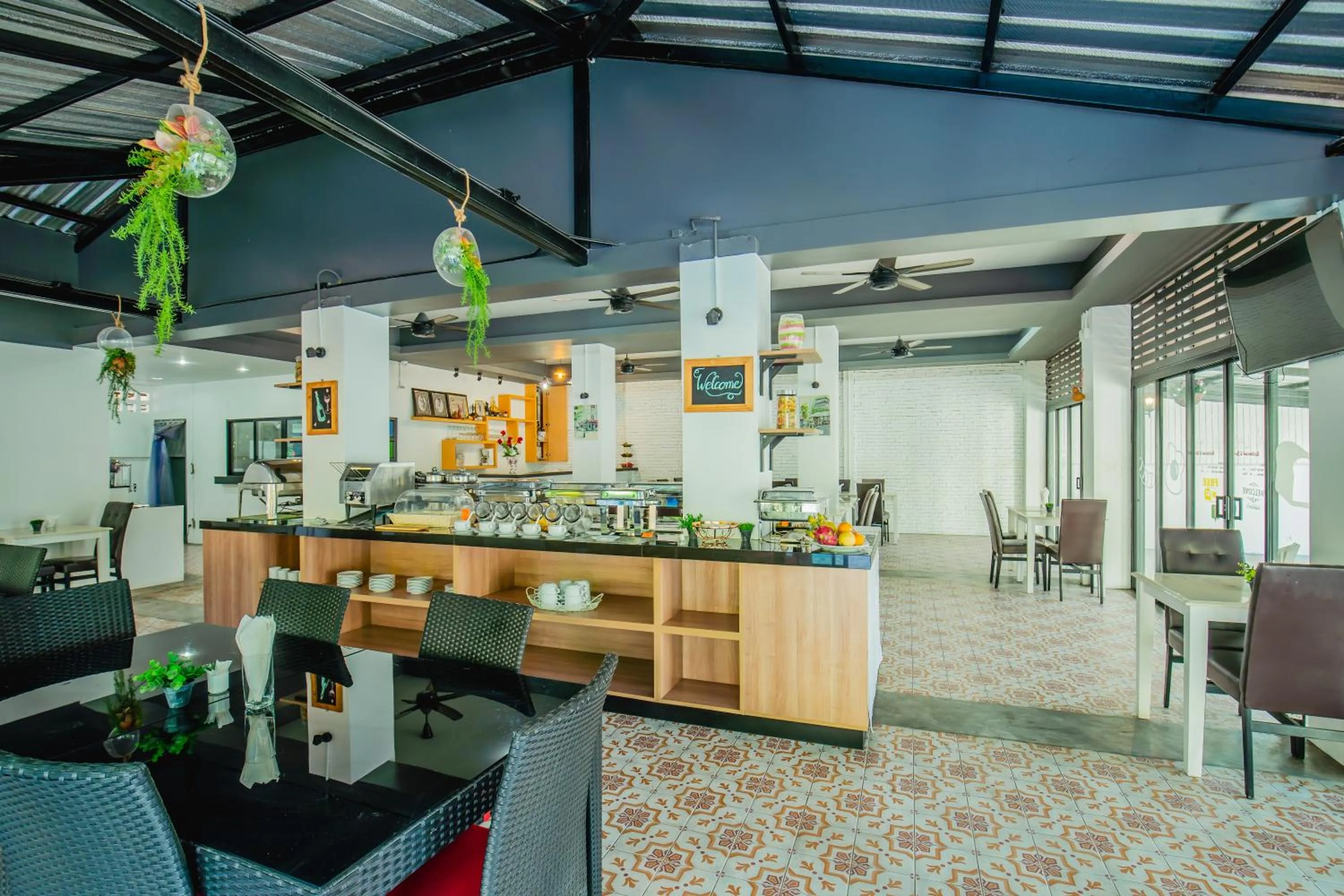 Restaurant/places to eat in The Rubber Hotel Phuket