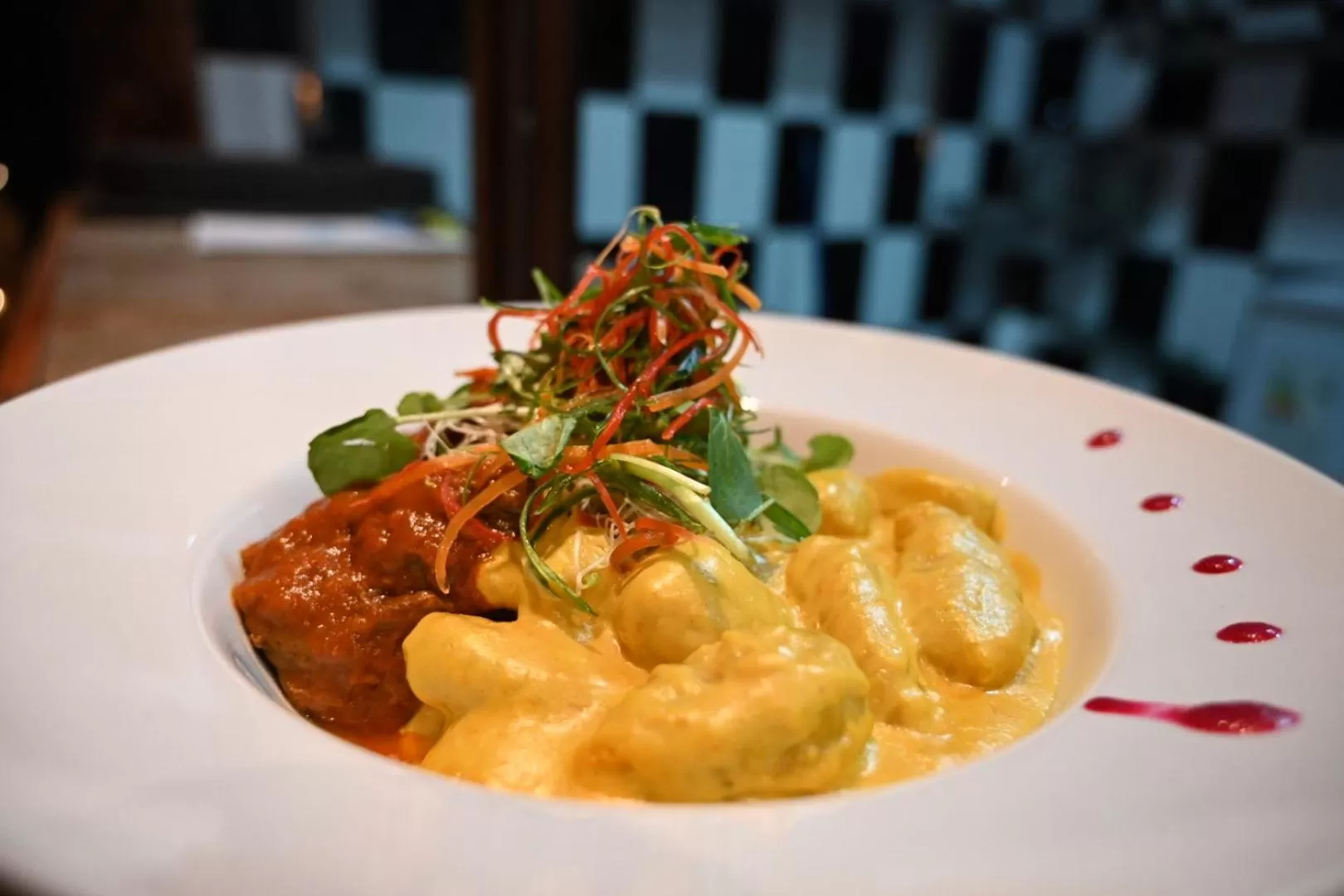 Restaurant/places to eat in Hotel Manada del Desierto