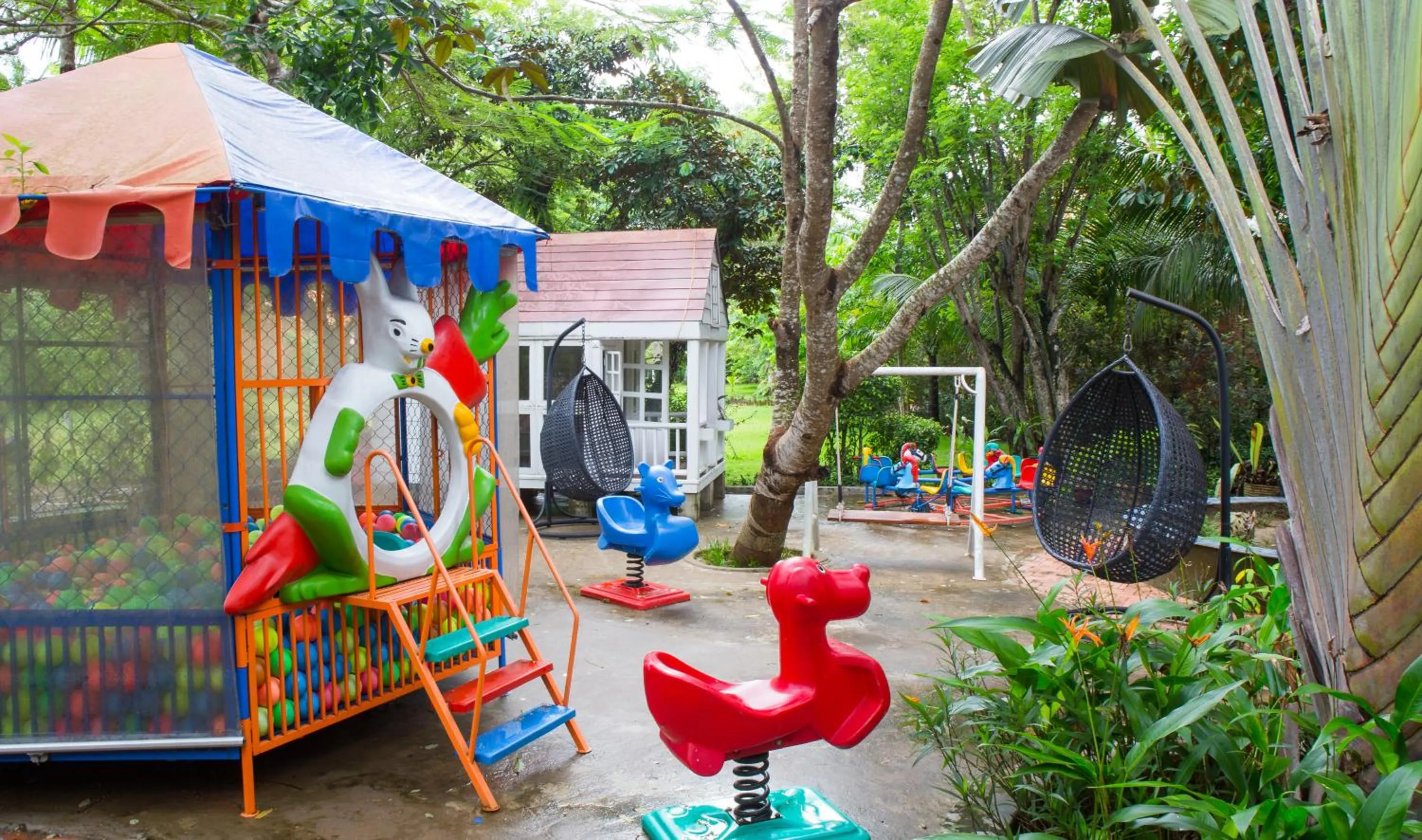 Activities in Elwood Premier Resort Phu Quoc