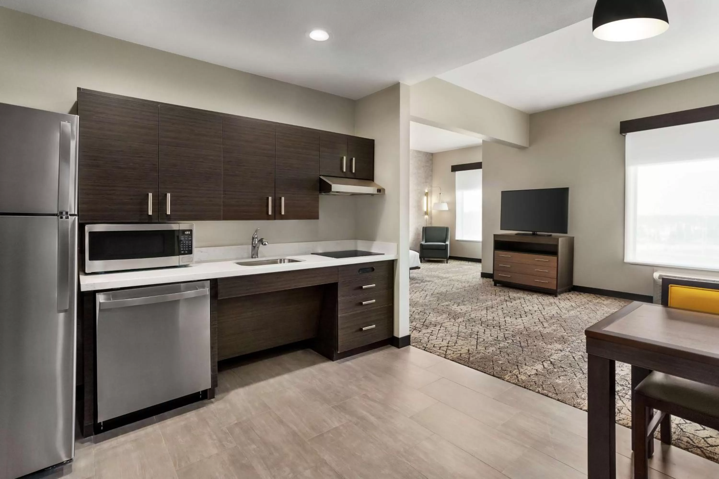 Kitchen or kitchenette in Homewood Suites By Hilton Springfield Medical District