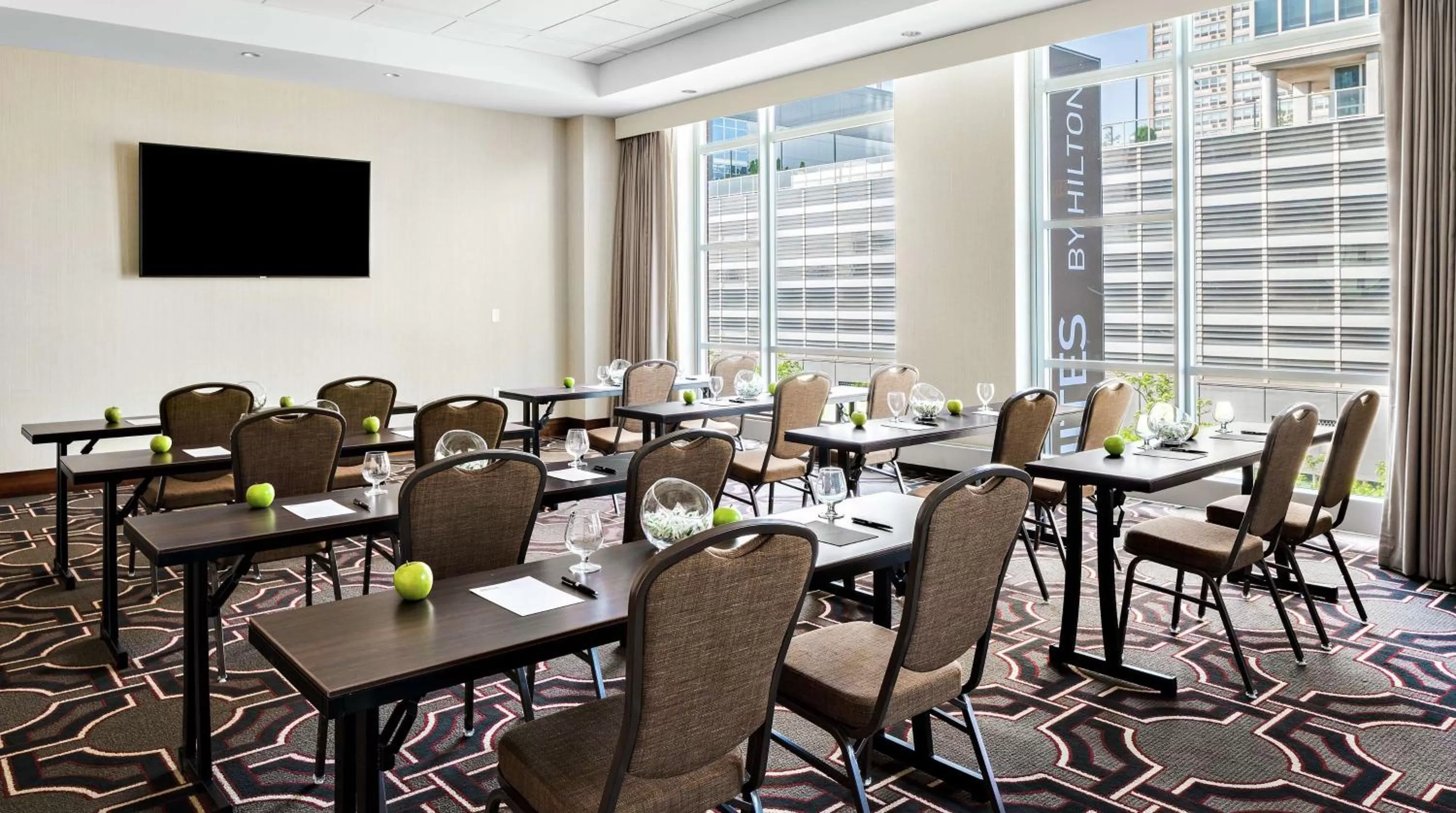 Meeting/conference room in Home2 Suites By Hilton Chicago McCormick Place