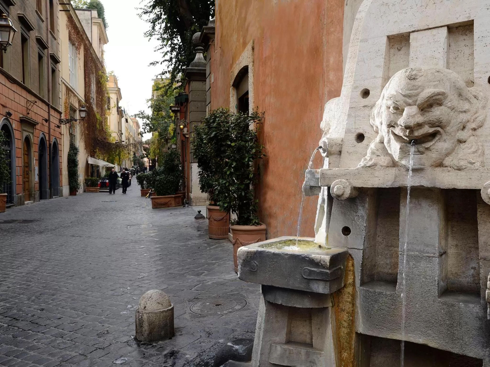 Day in Margutta 54 Luxury Suites