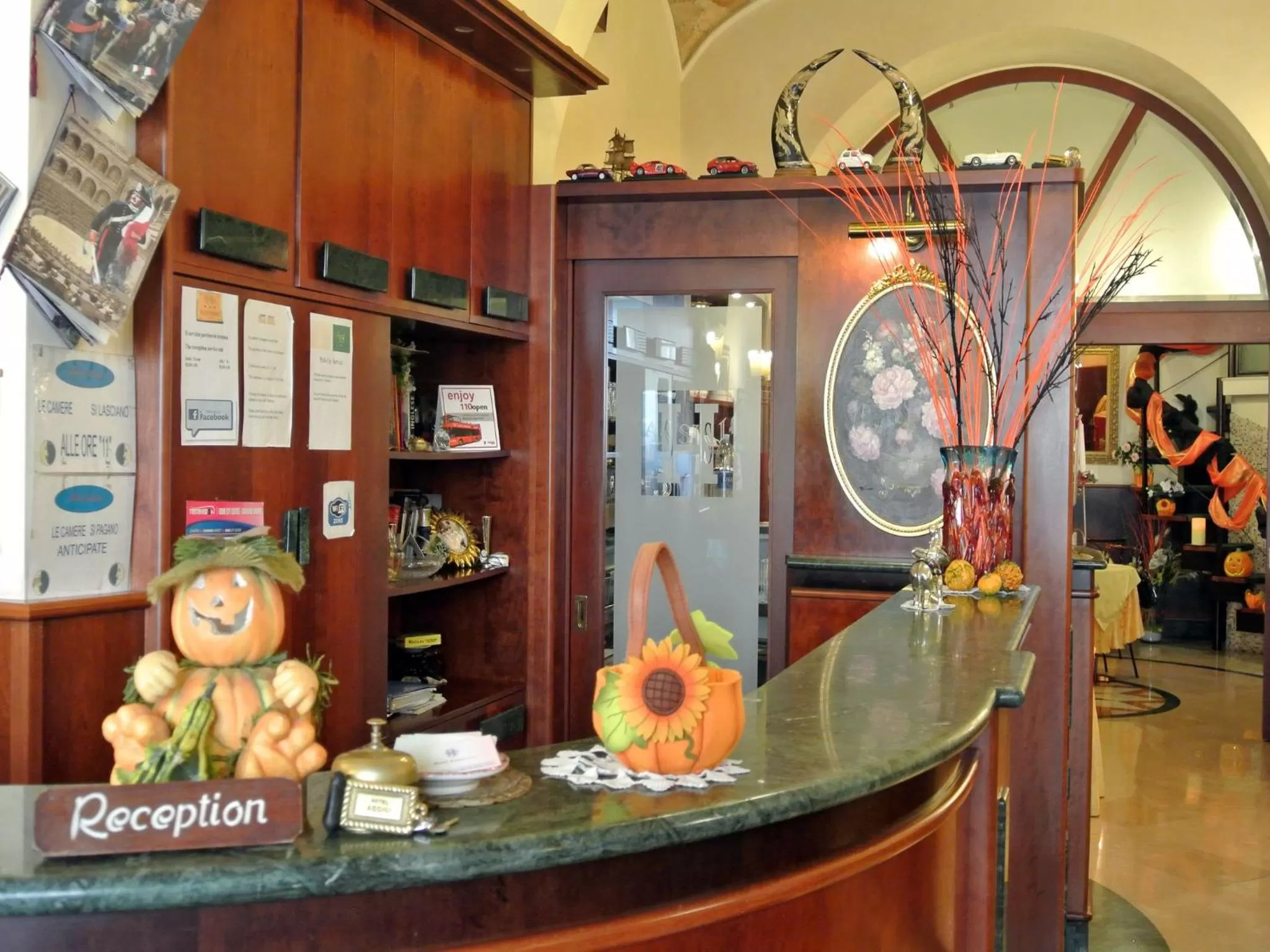 Lobby or reception in Hotel Assisi