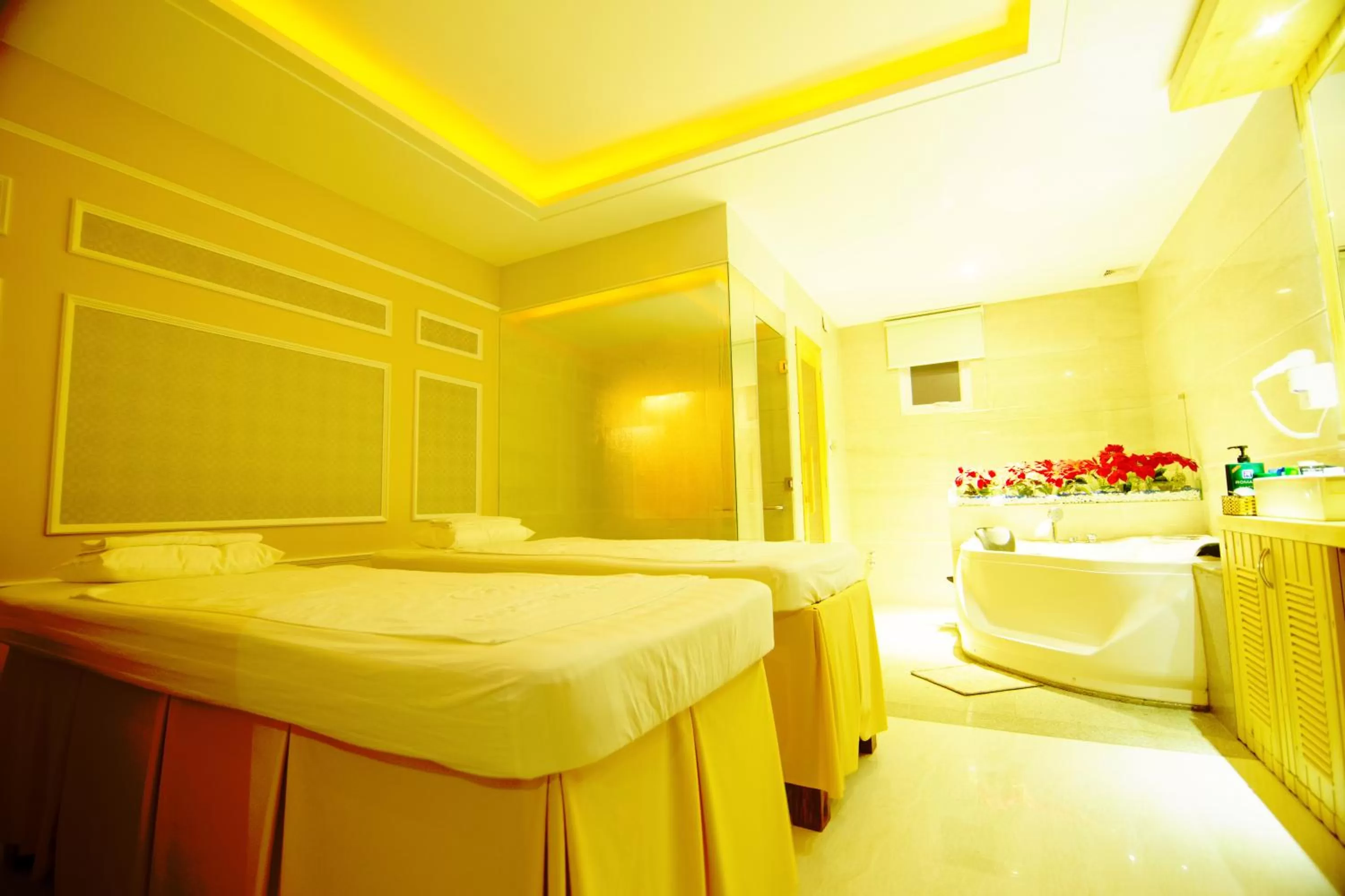 Sauna in Holiday One Can Tho Hotel