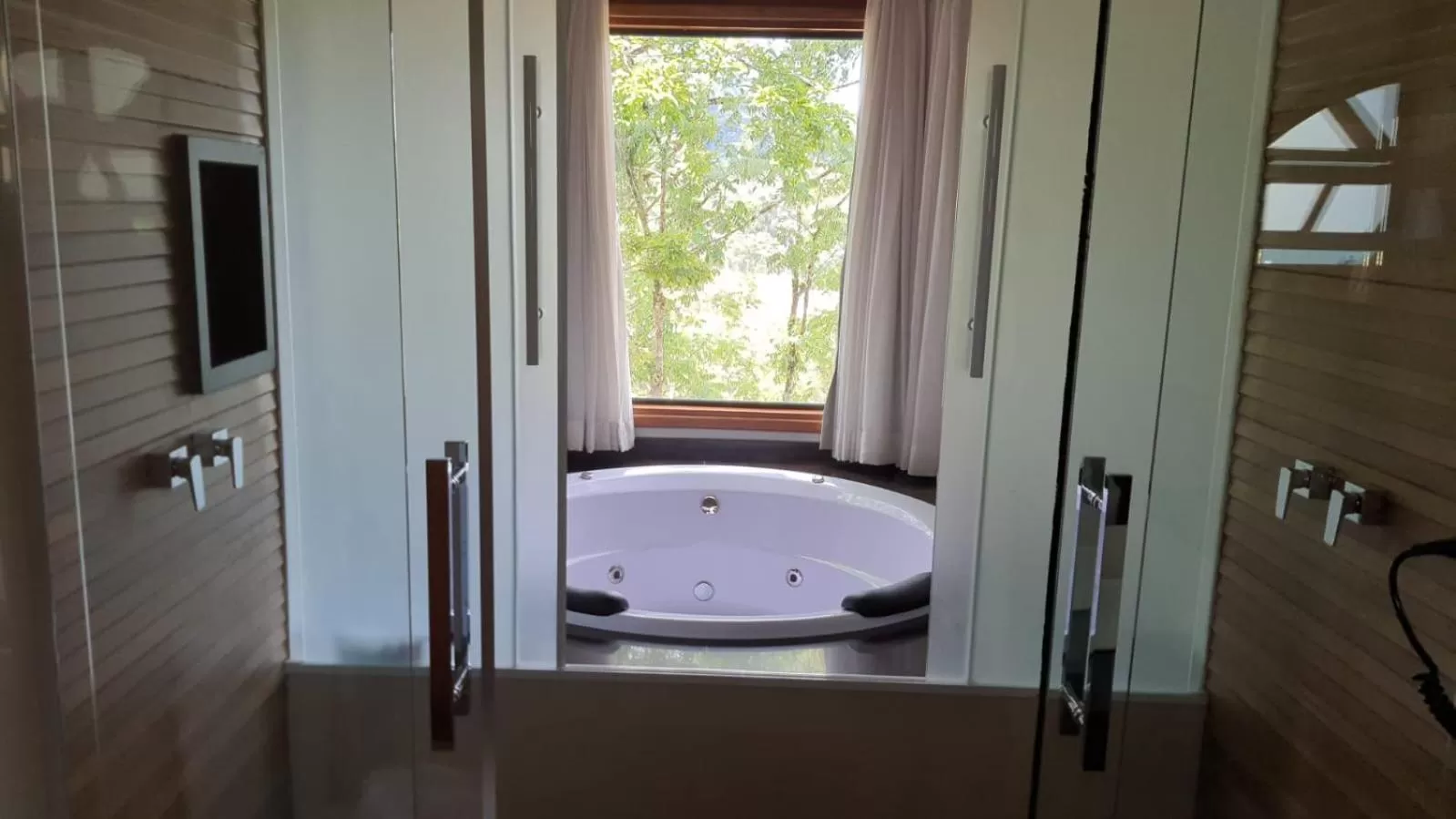 Deluxe Suite with Spa Bath in POUSADA GRESSONEY MOUNTAIN