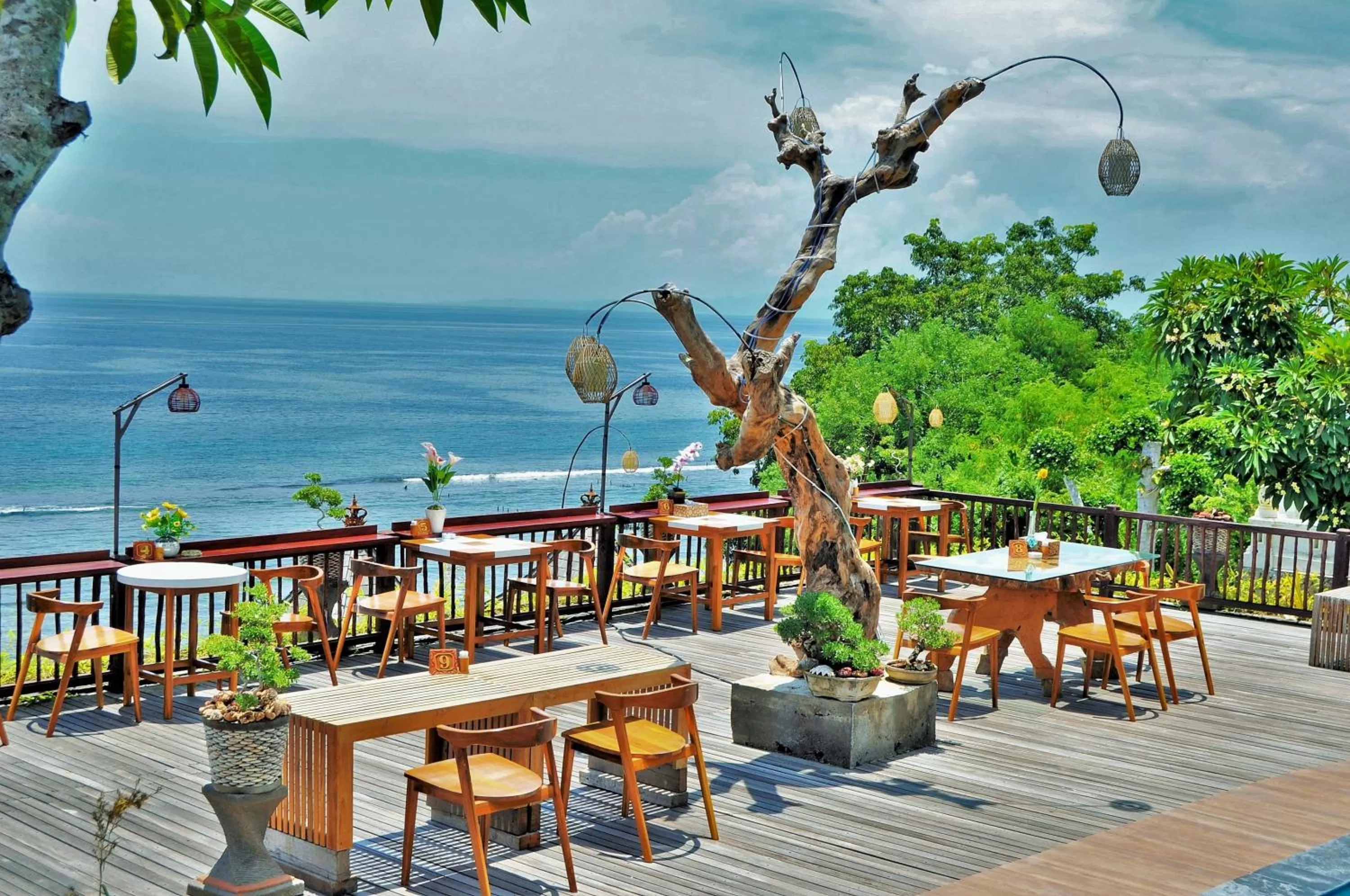 Restaurant/places to eat in Ocean Terrace Suite And Spa Luxury