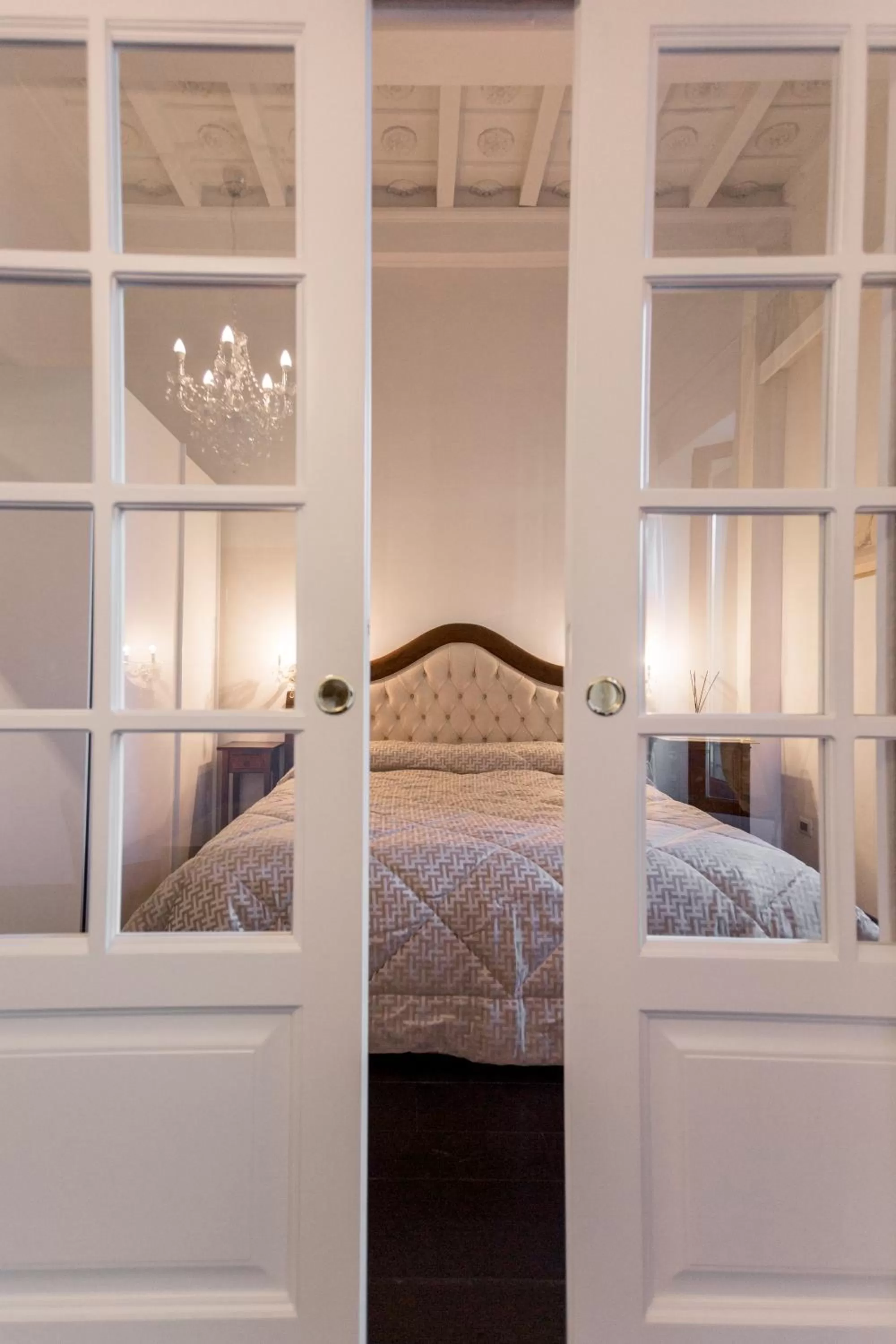 Bed in Borgo Pinti Suites Le Stanze dei Nobili