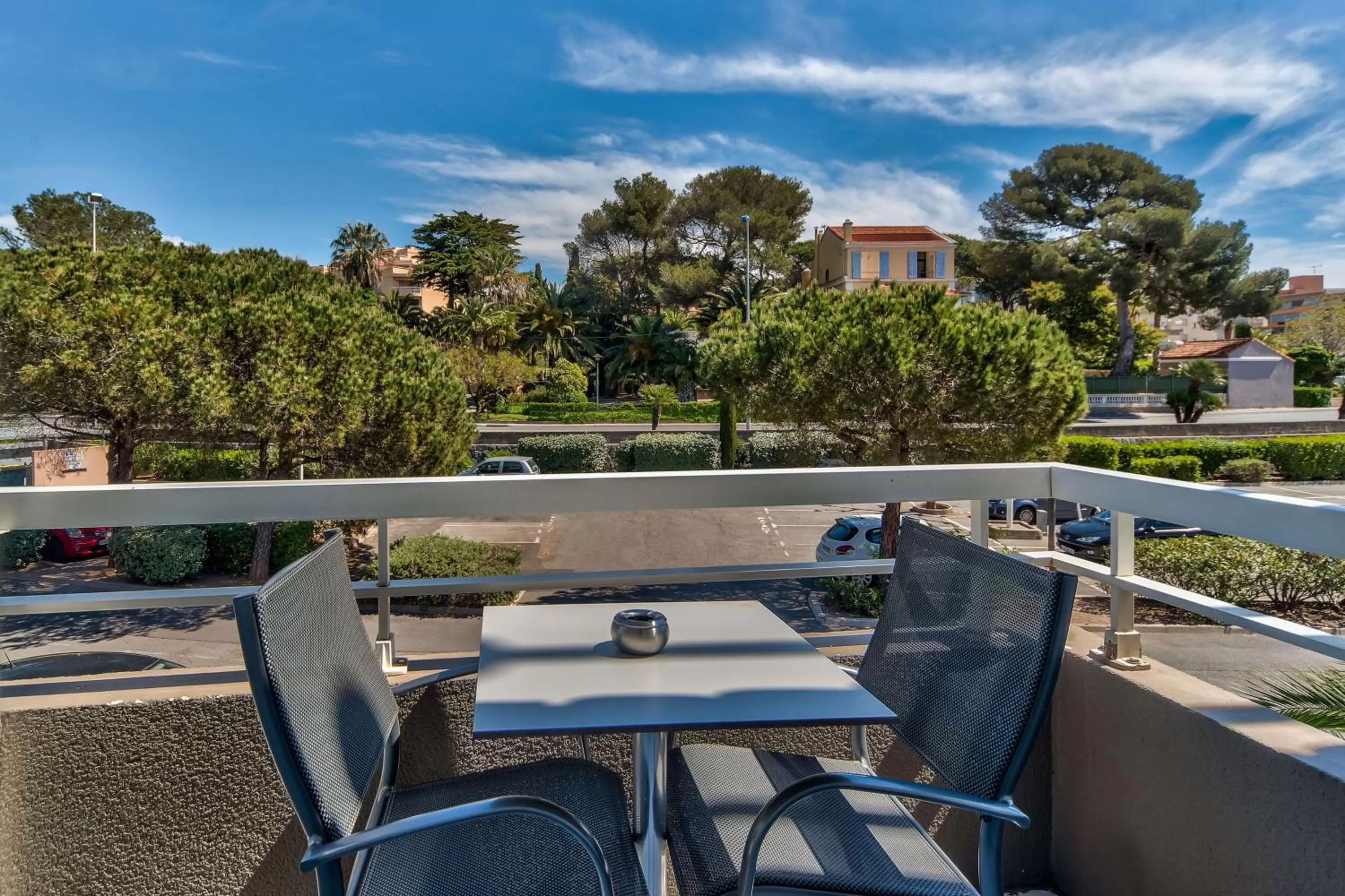 Patio in Best Western Plus La Marina