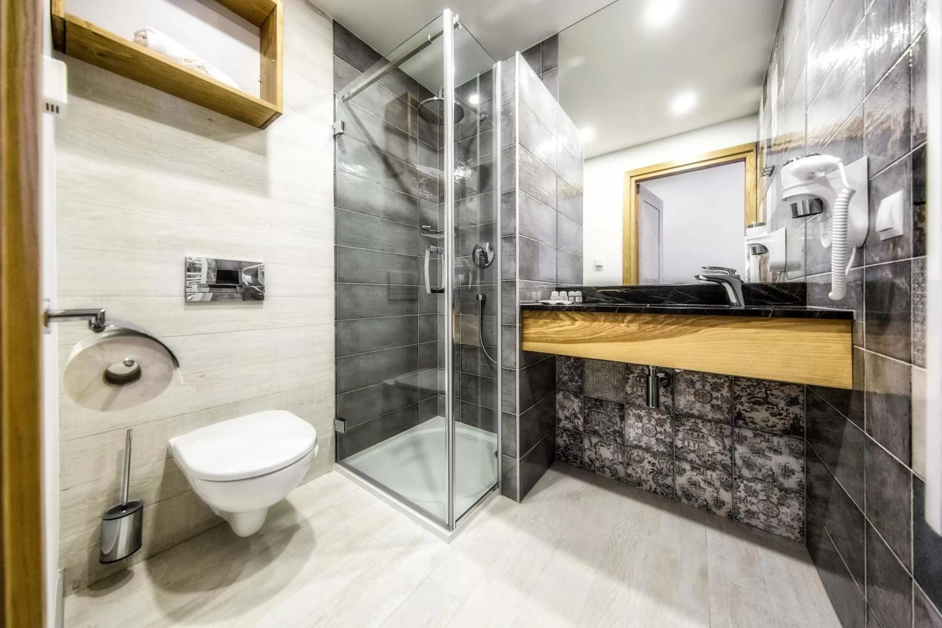 Bathroom in Gold Hotel