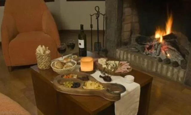 Night in Hosteria Roblesur