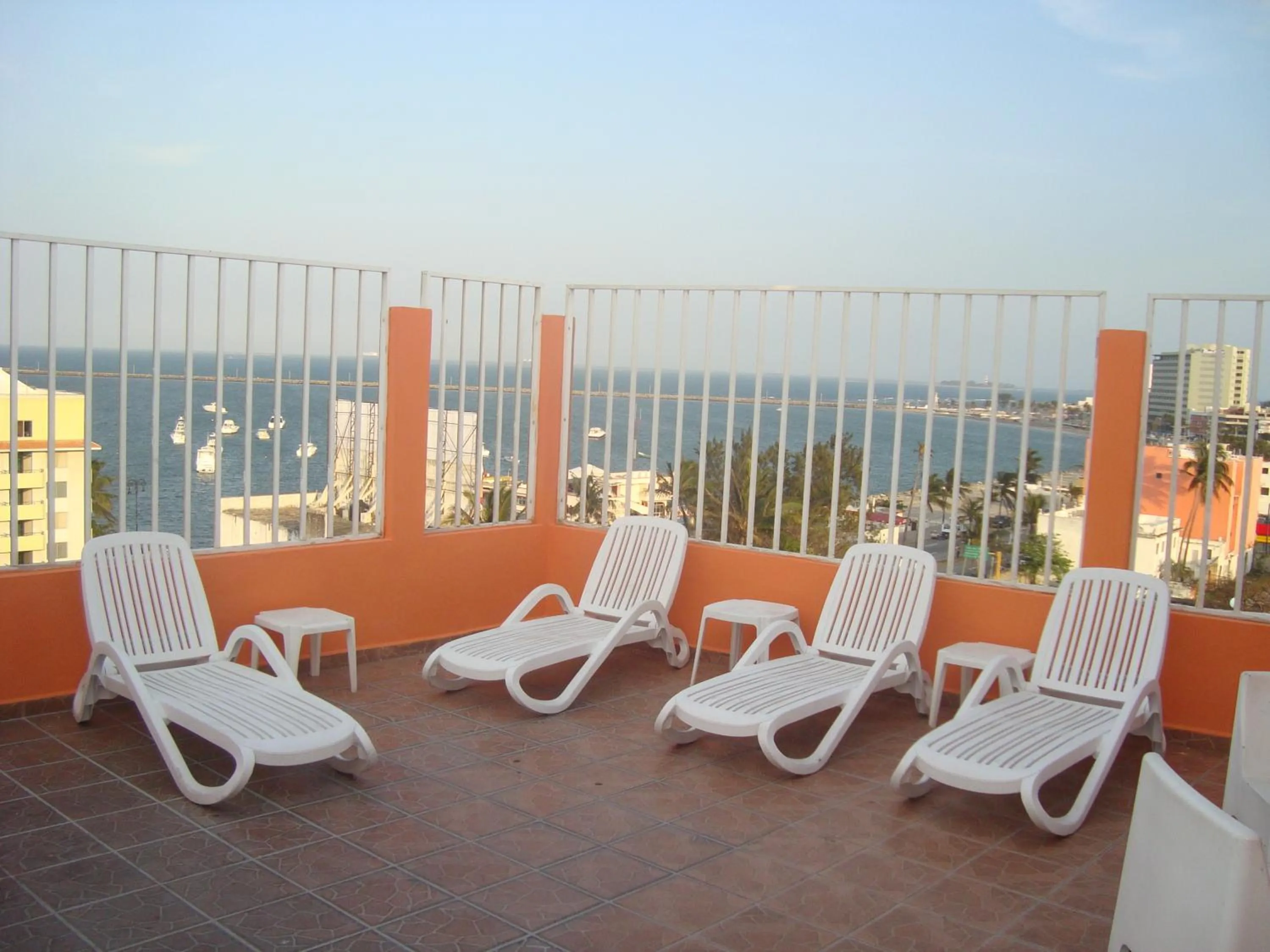Solarium in Hotel Posada del Carmen
