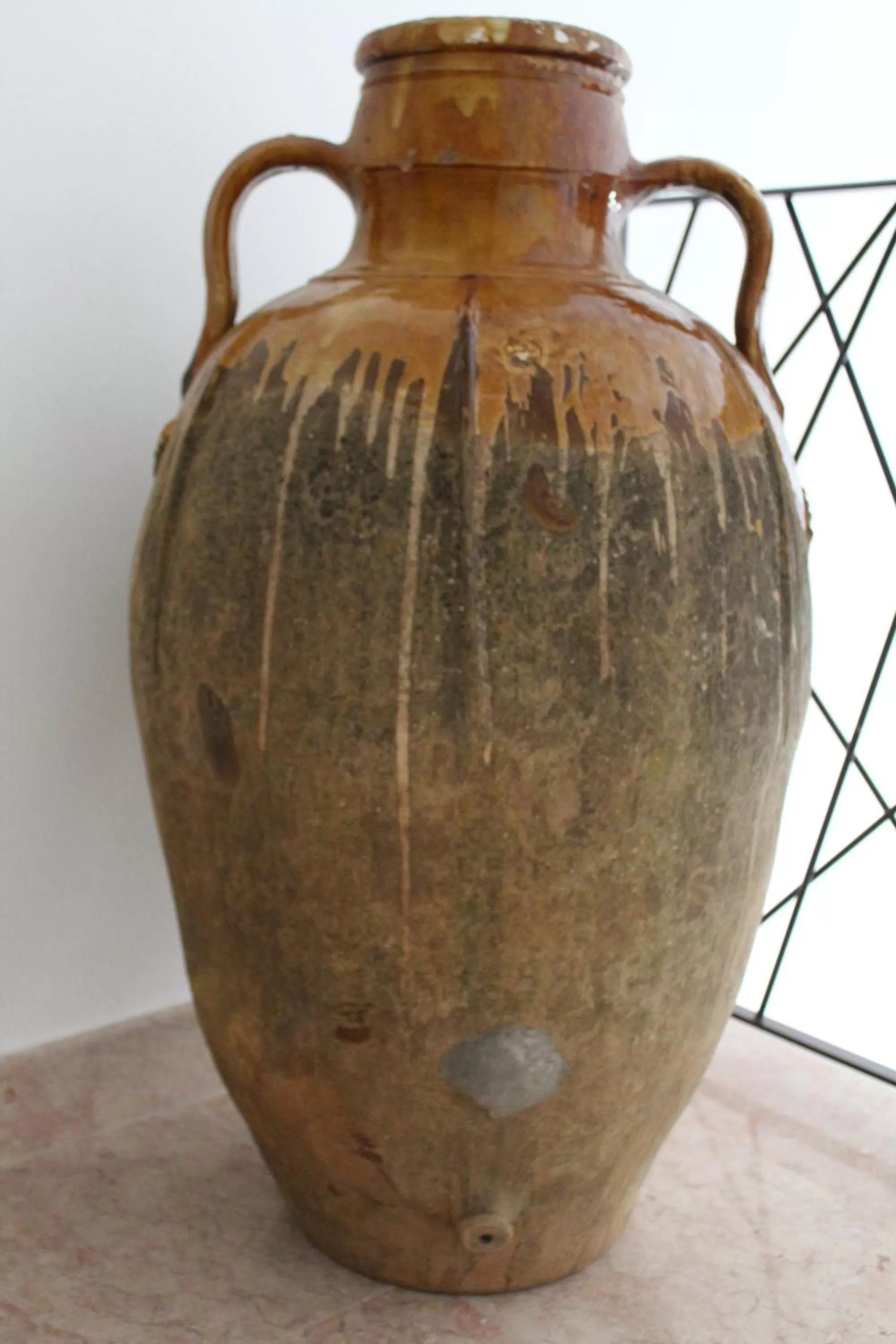 Decorative detail in B&B San Vito