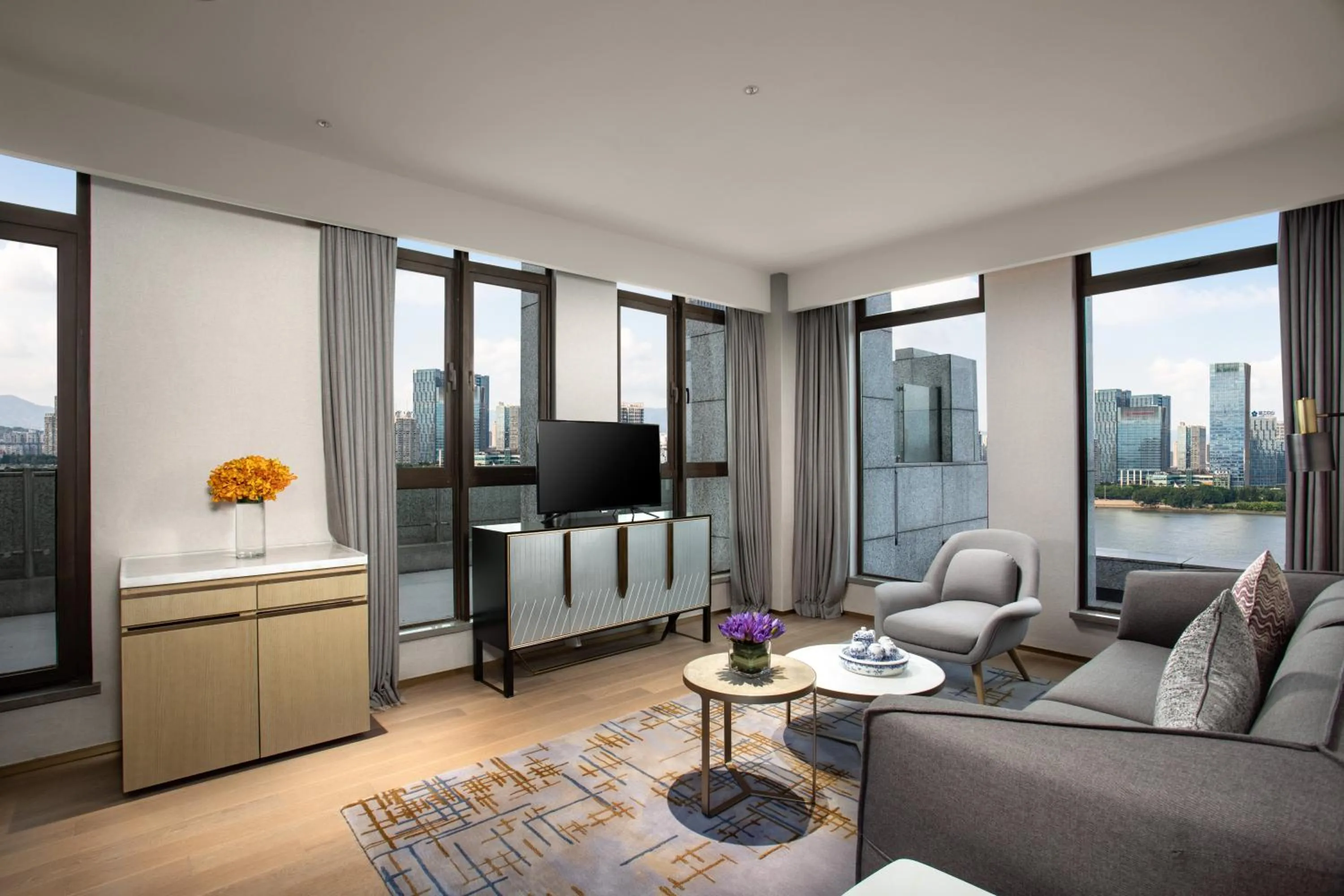 Photo of the whole room in Crowne Plaza Fuzhou South by IHG