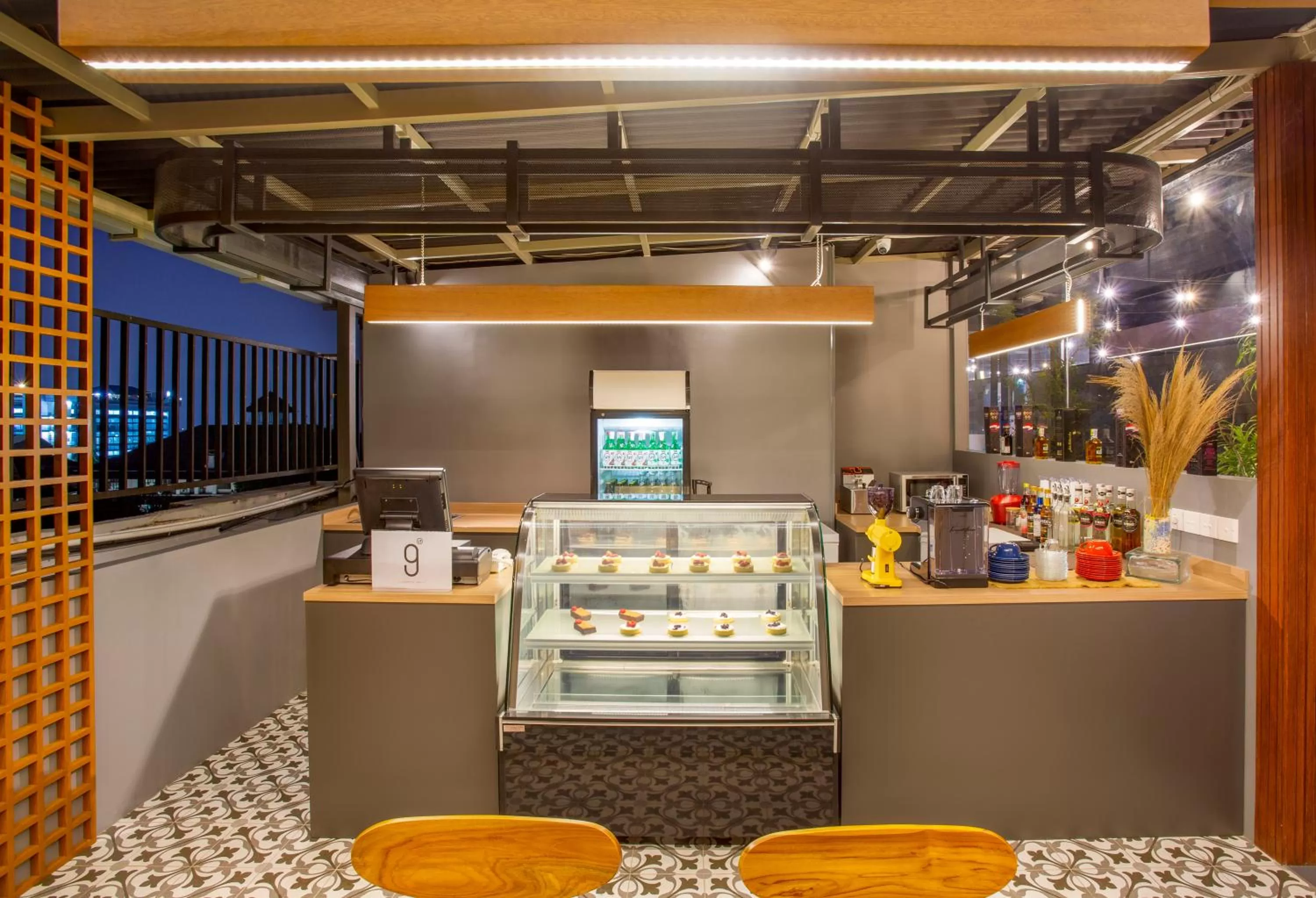 Restaurant/places to eat in Zest Sukajadi Bandung by Swiss-Belhotel International