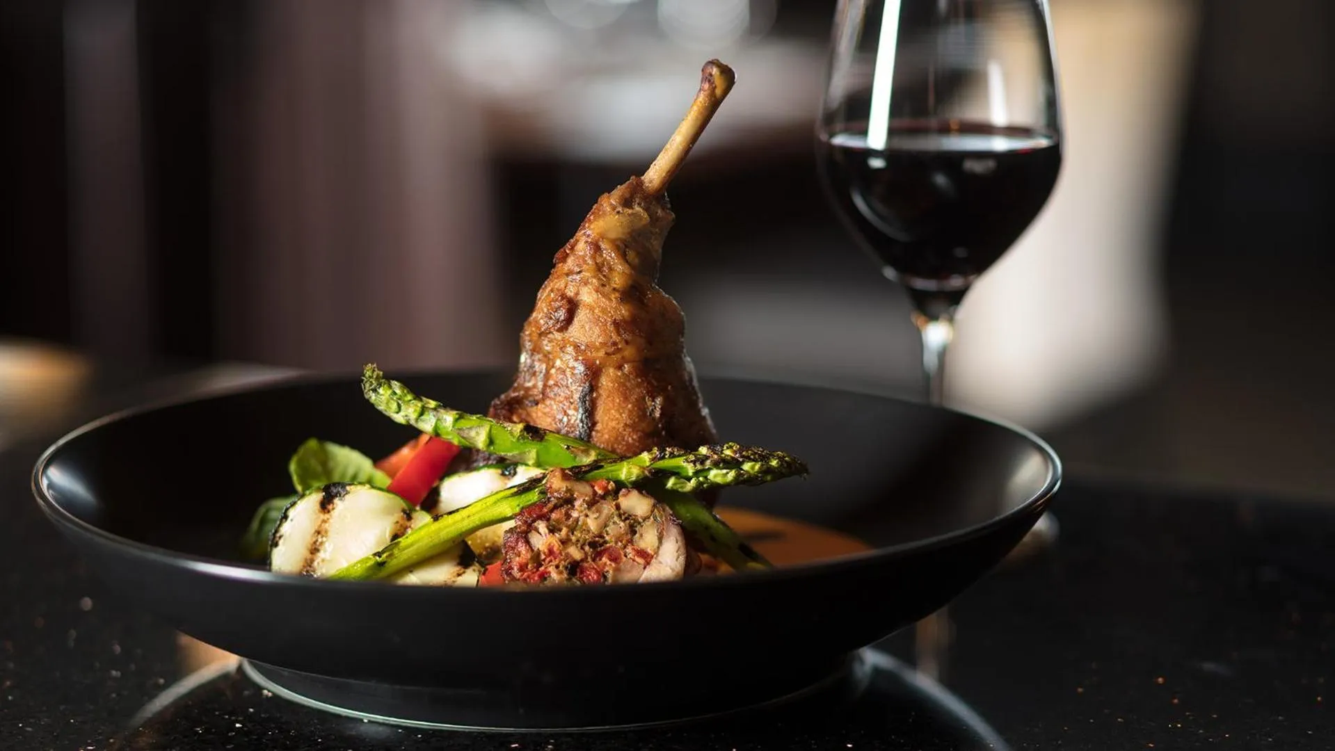 Dining area in Hotel Sepia