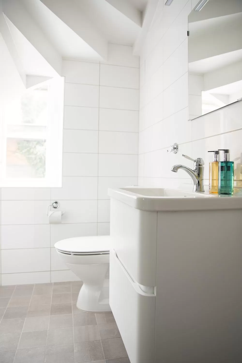 Toilet in Hotell Breda Blick