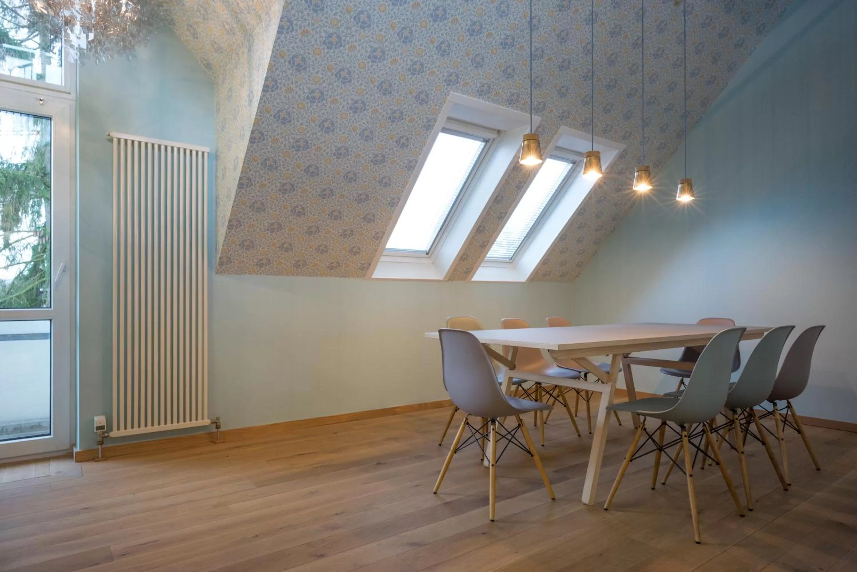 Photo of the whole room in Hotel Gude