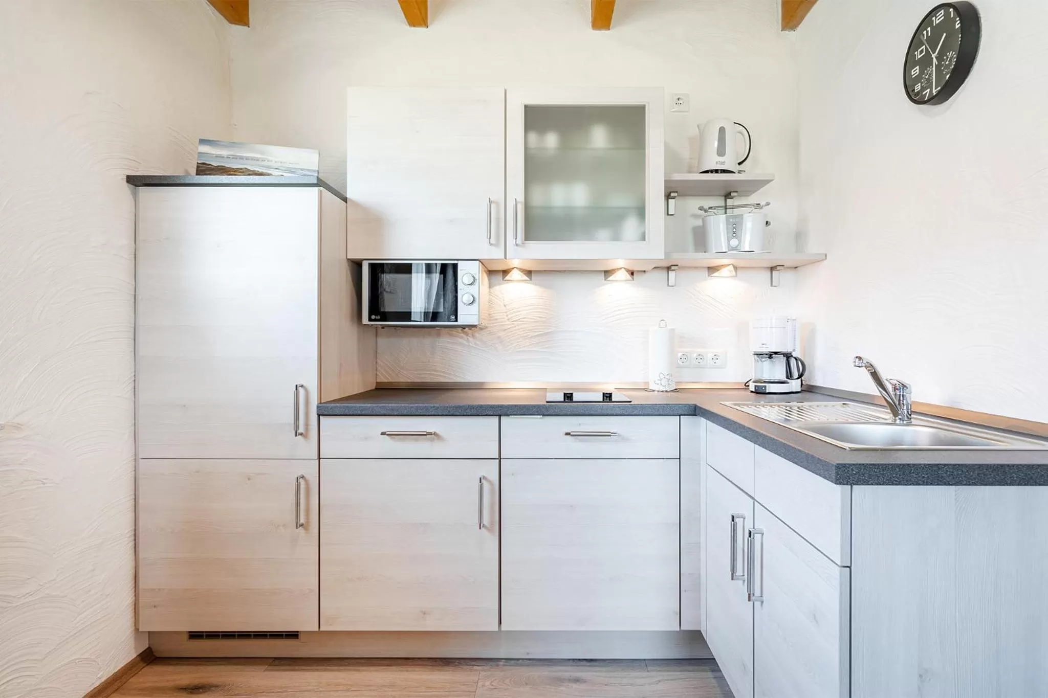 Coffee/tea facilities in Villa Moorstern am Badesee Tannenhausen