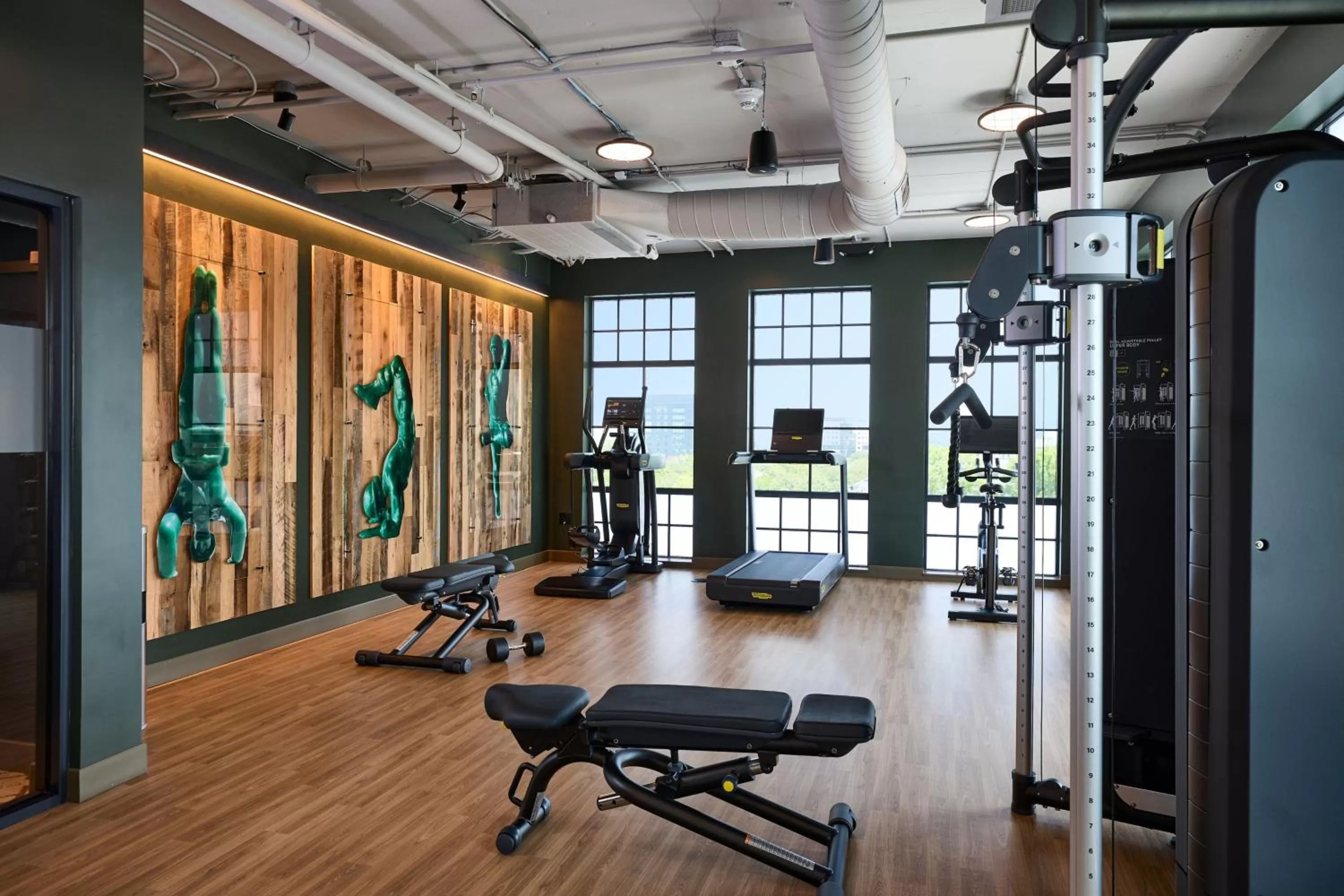 Fitness centre/facilities in Moxy Charleston Downtown
