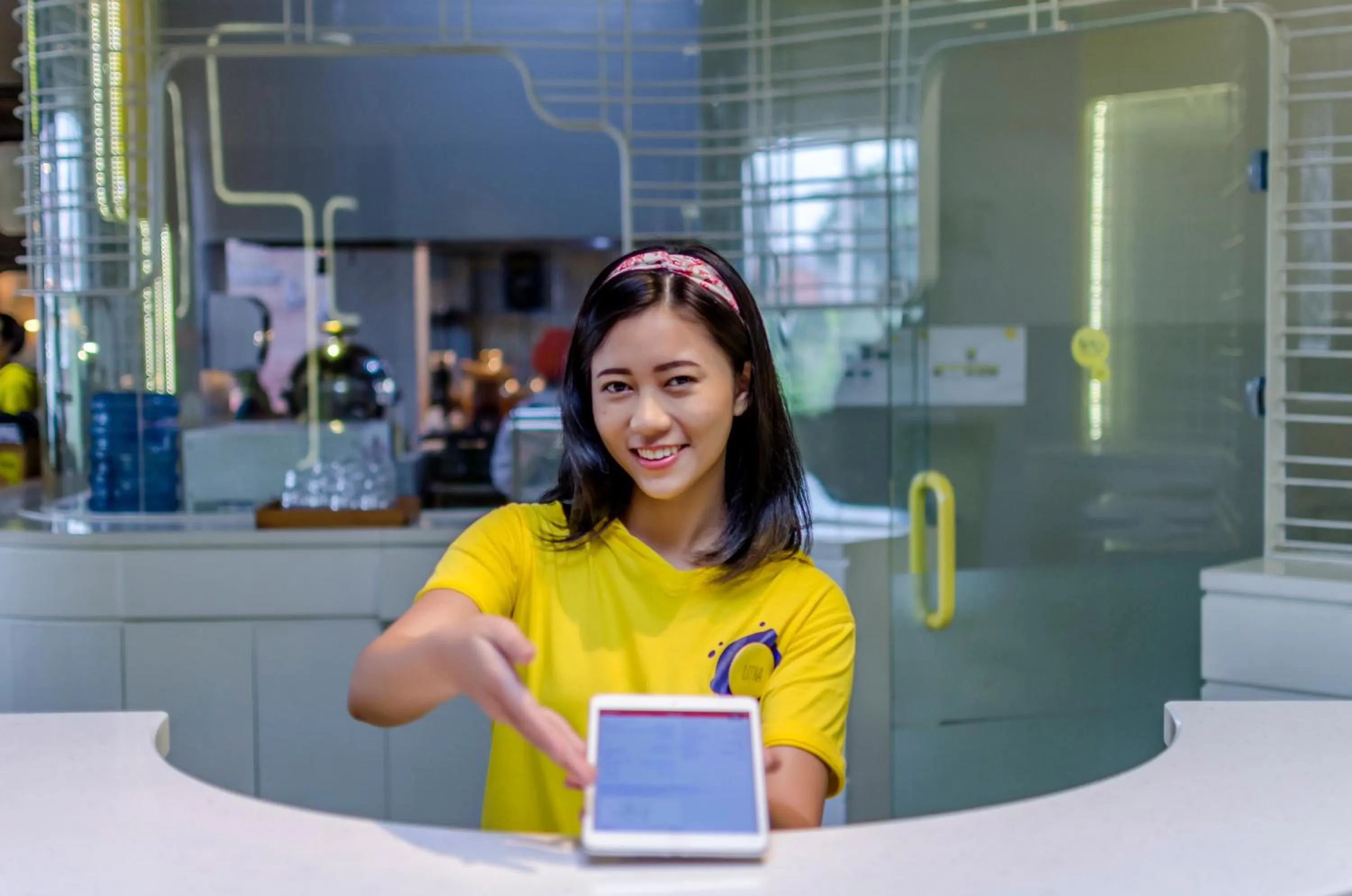 Lobby or reception in Yello Hotel Jemursari