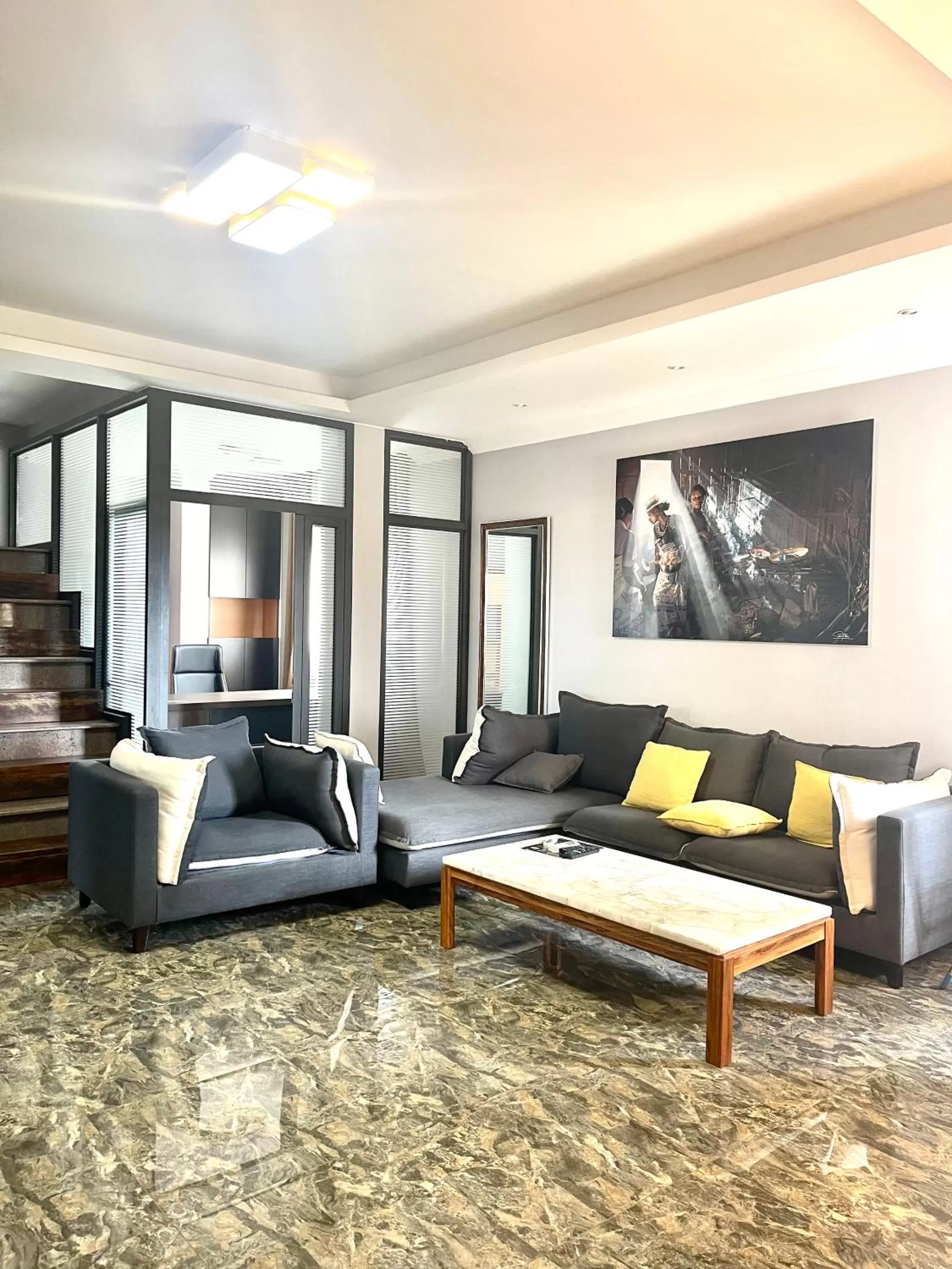 Living room in MERCURE HOTEL