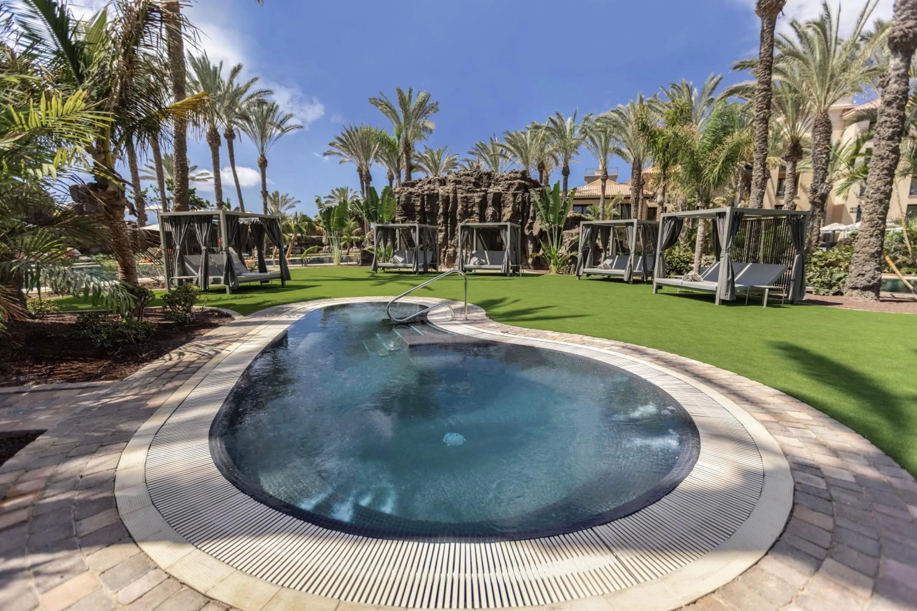 Swimming pool in Lopesan Costa Meloneras Resort & Spa