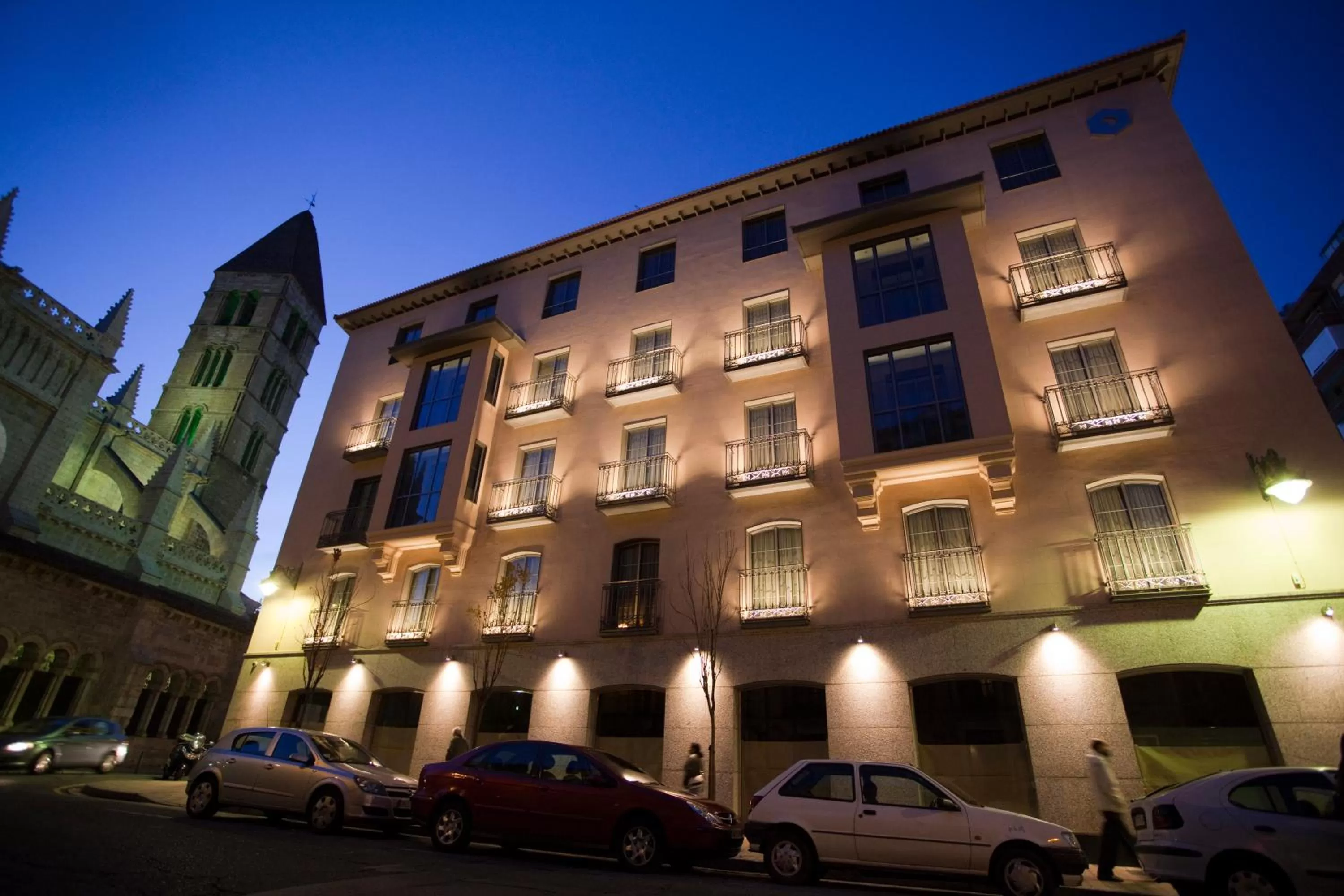 Property building in Nexus Valladolid Suites & Hotel