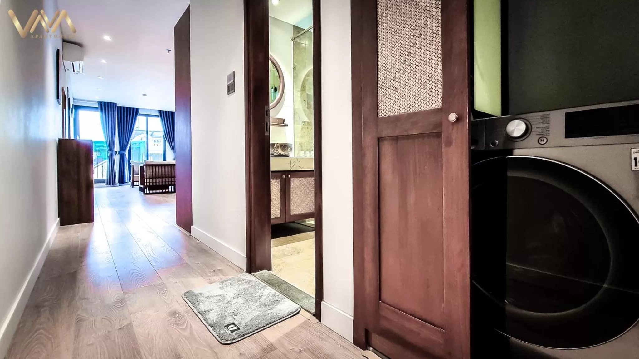 washing machine in VNAHOMES APARTHOTEL