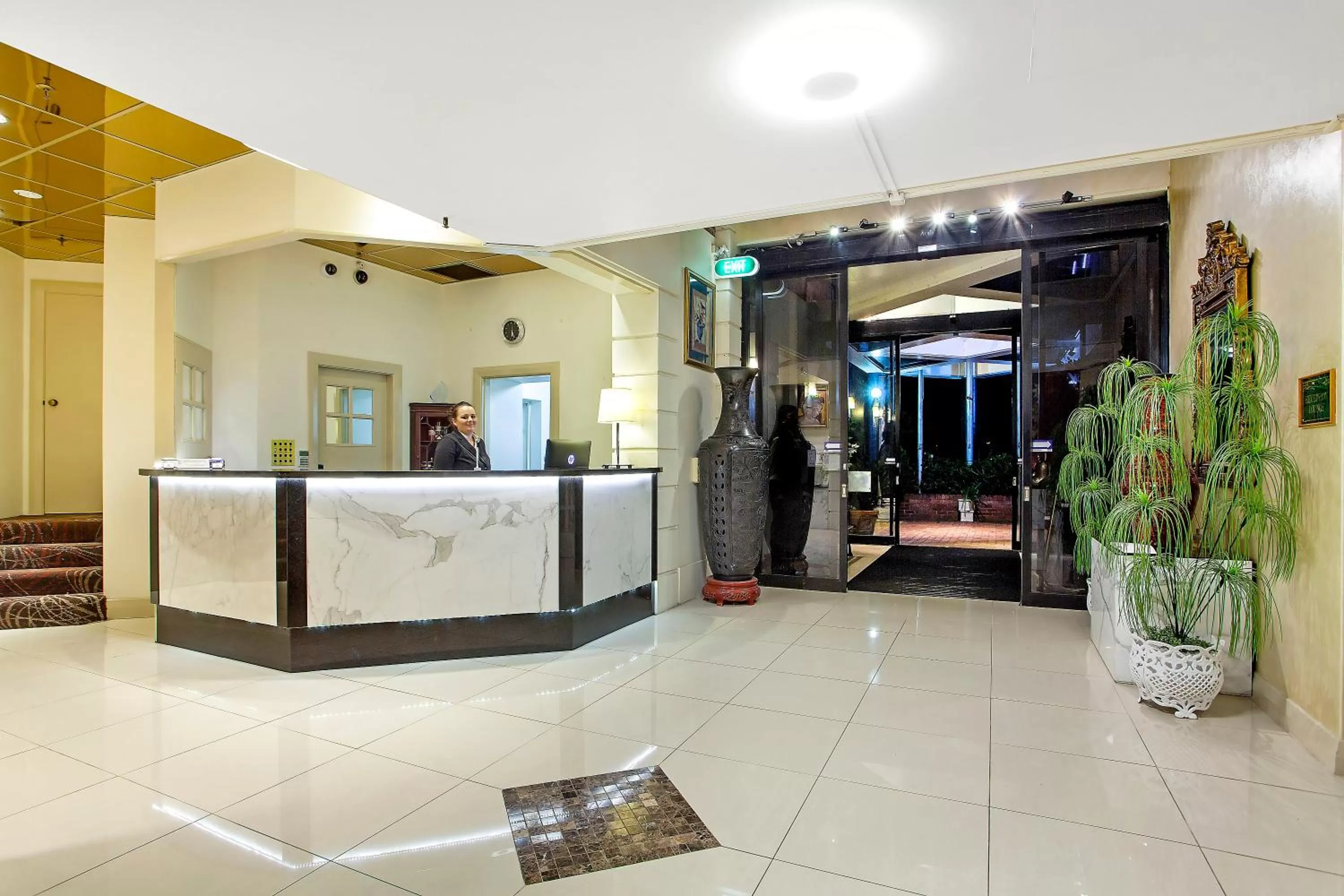 Lobby or reception in Mercure Maitland Monte Pio