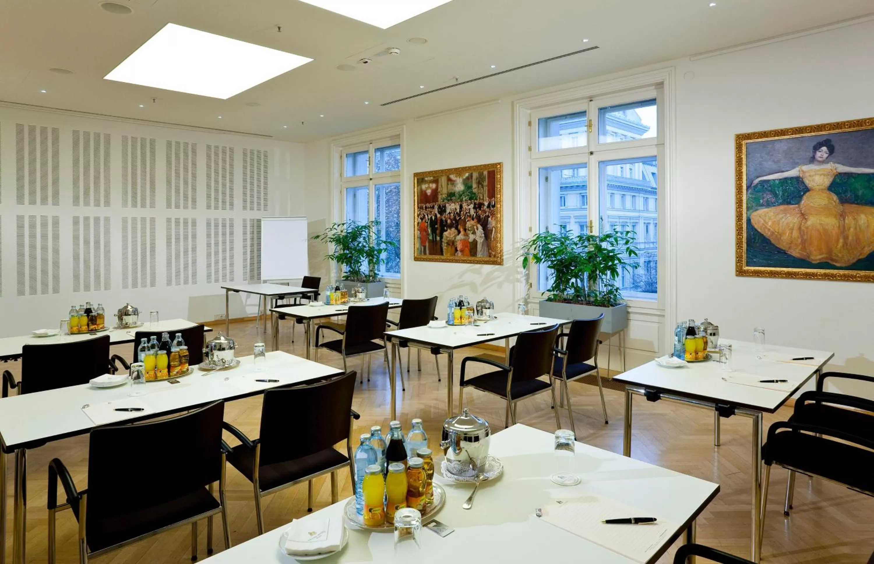Meeting/conference room in Grand Hotel Wien