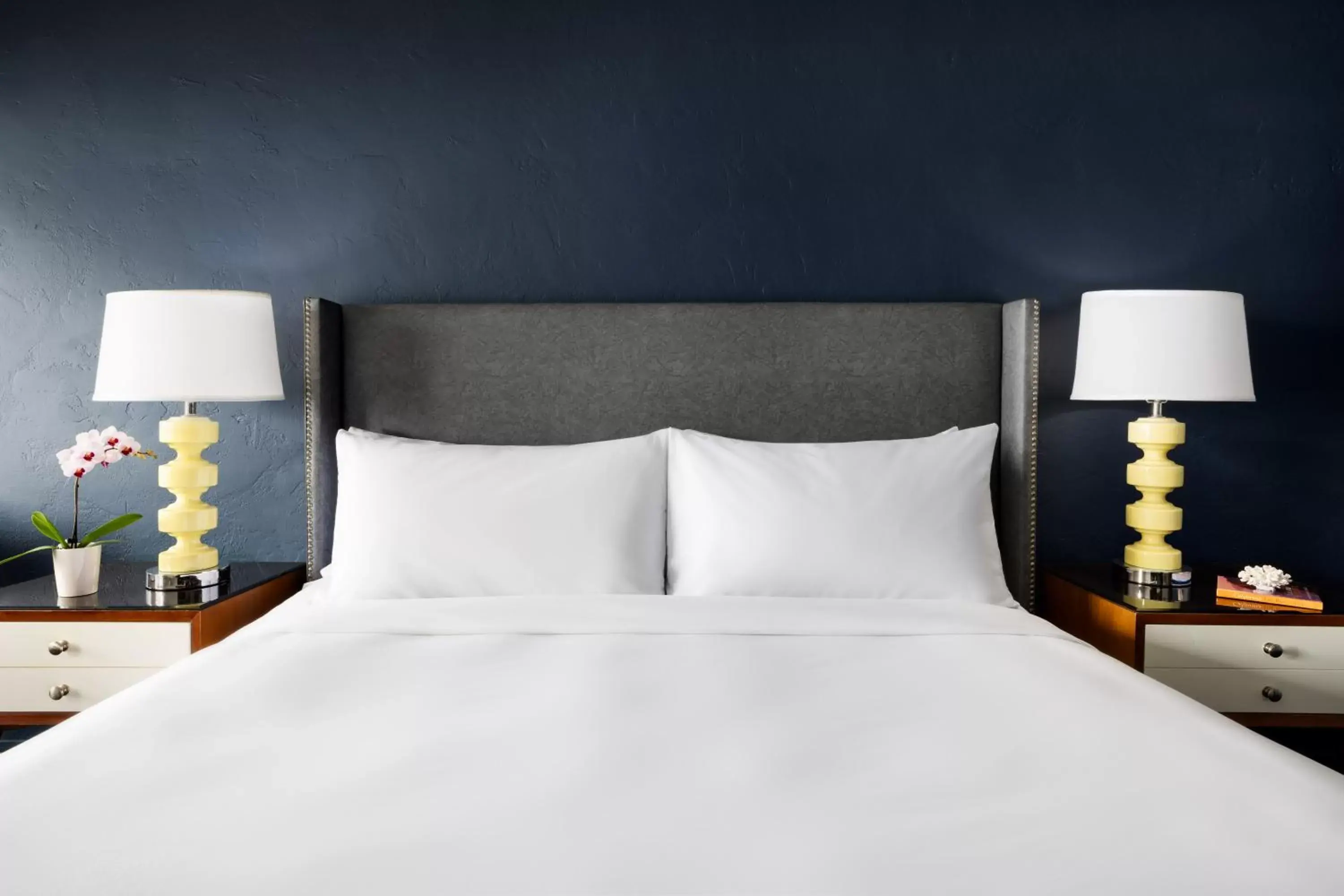 Inland View King in Monterey Beach Hotel, a Tribute Portfolio Hotel Inland View King in Monterey Beach Hotel, a Tribute Portfolio Hotel