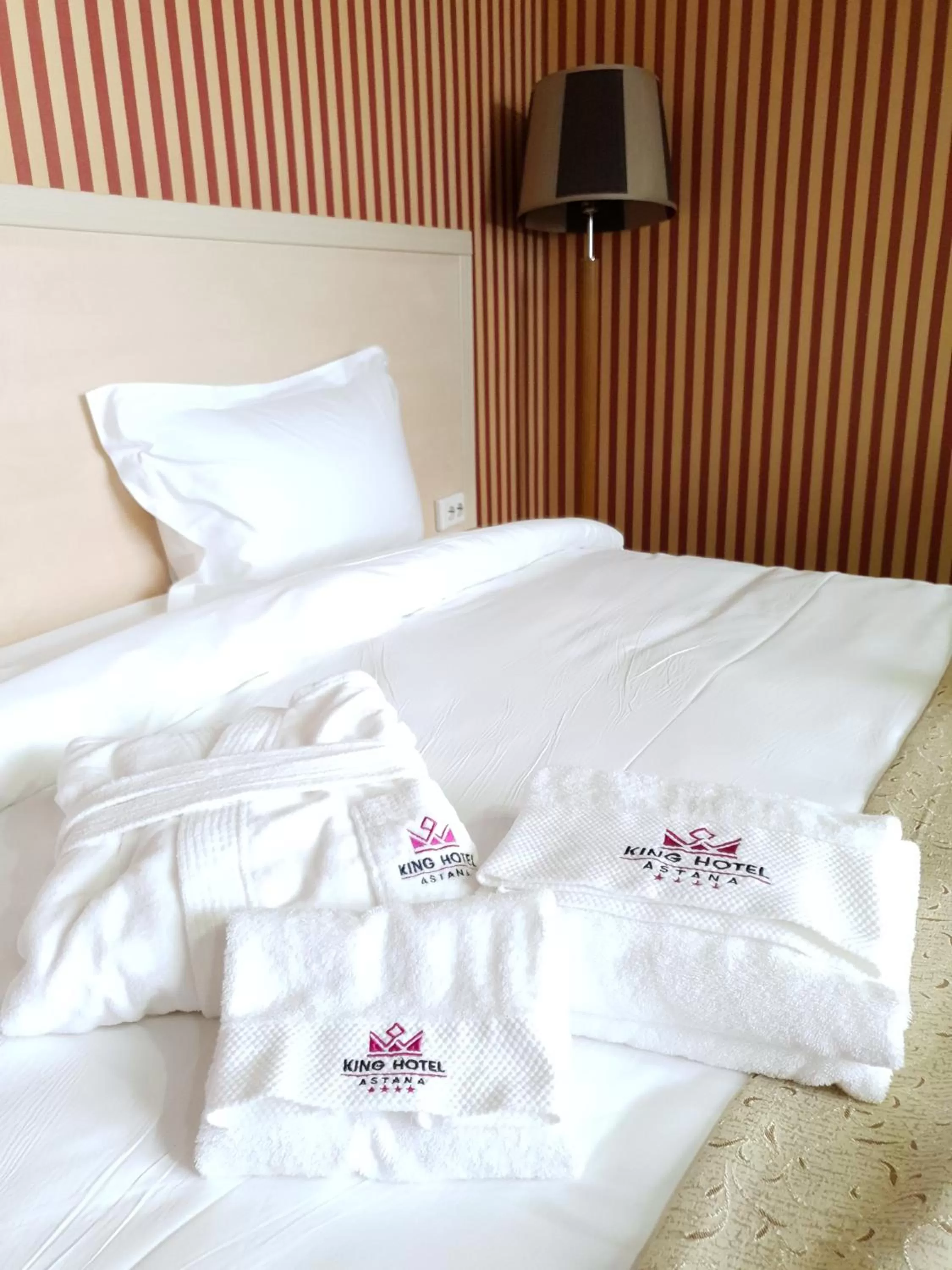 Spring, Bed in King Hotel Astana