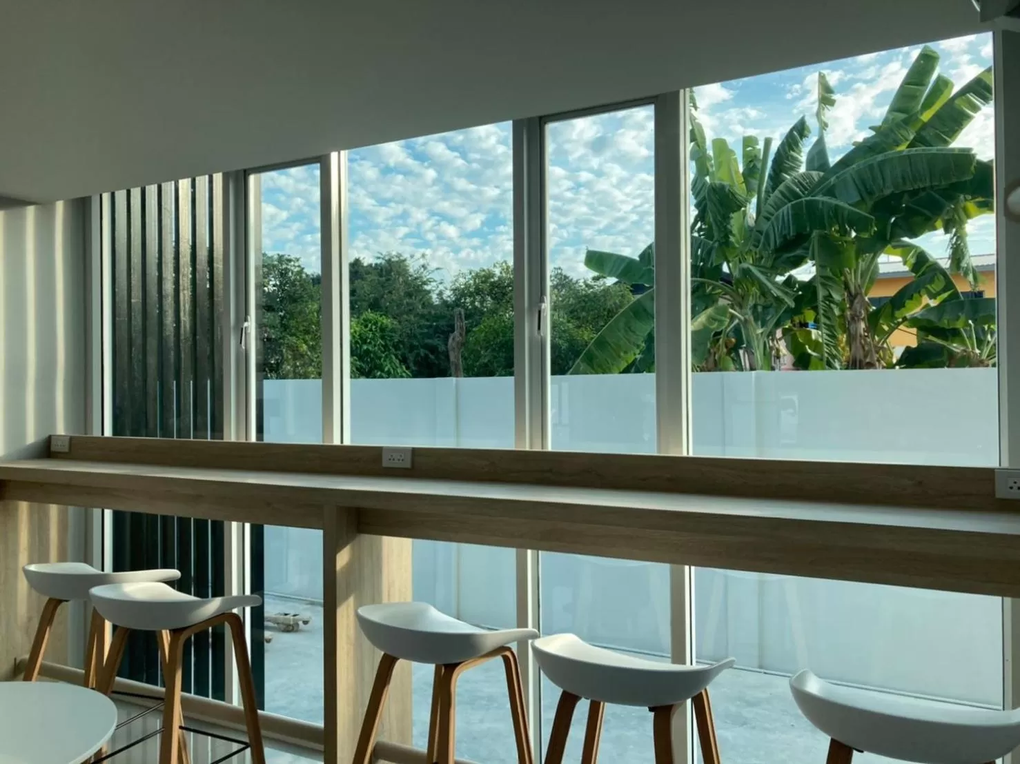 Lobby or reception in วัน บัดเจท เชียงราย สนามบิน One Budget Hotel Chiangrai Airport