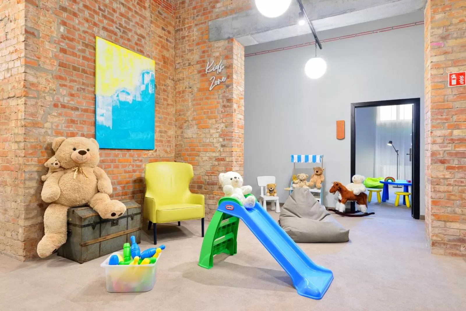 Children play ground in ARCHE Dwór Uphagena Gdańsk