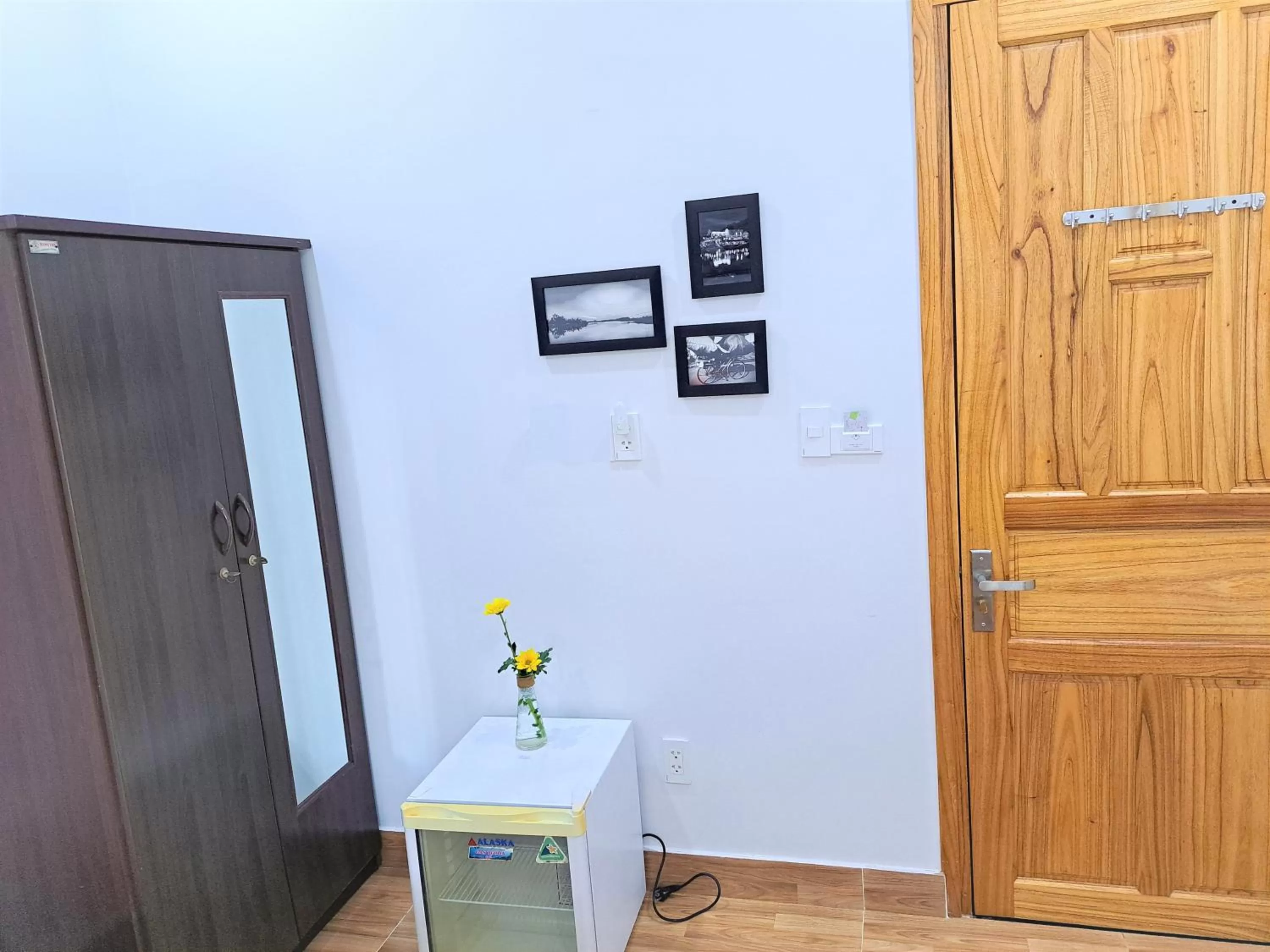 wardrobe in GREEN TOWN hotel HỘI AN