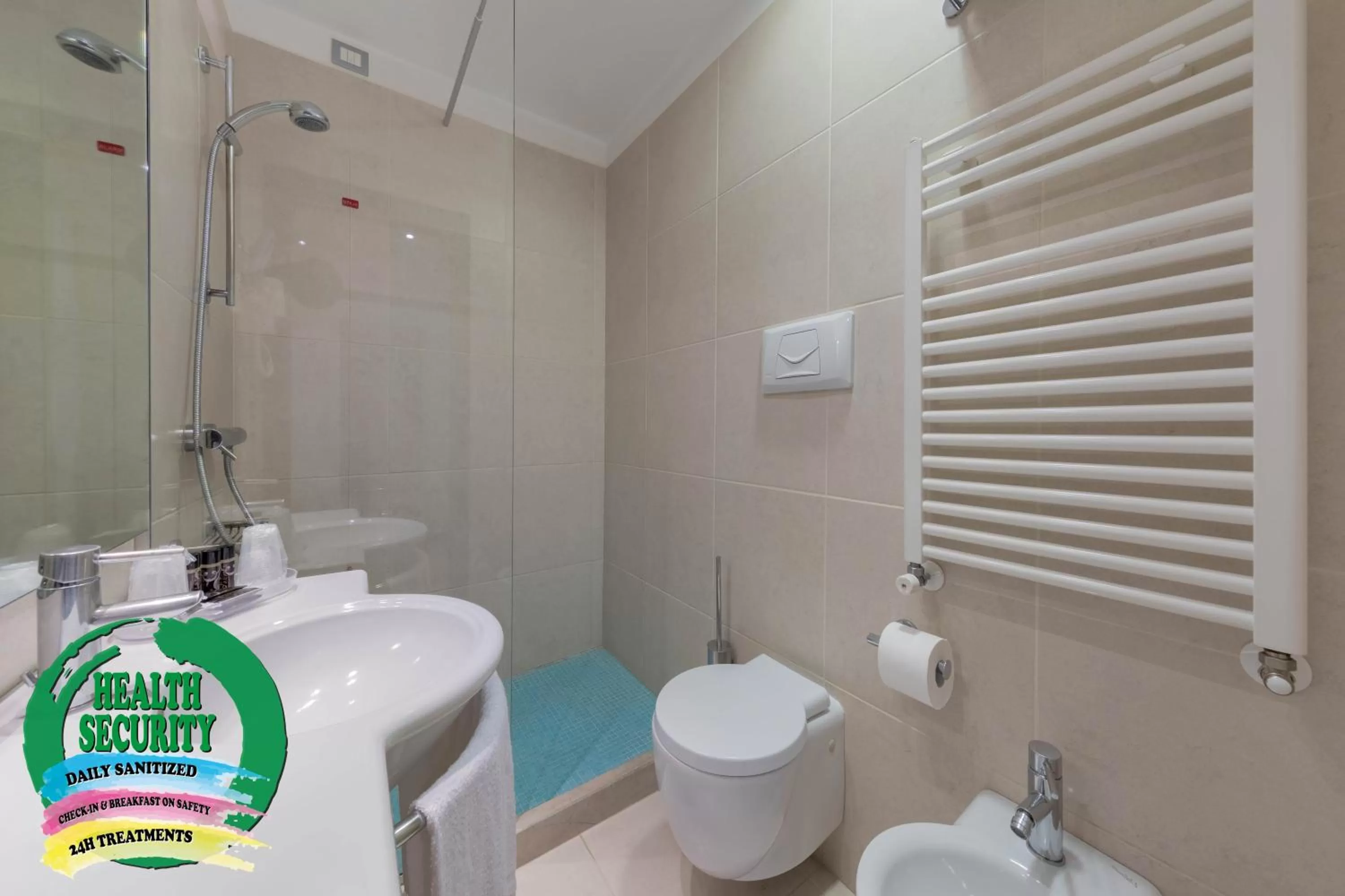 Bathroom in Hotel Delfino Venezia Mestre