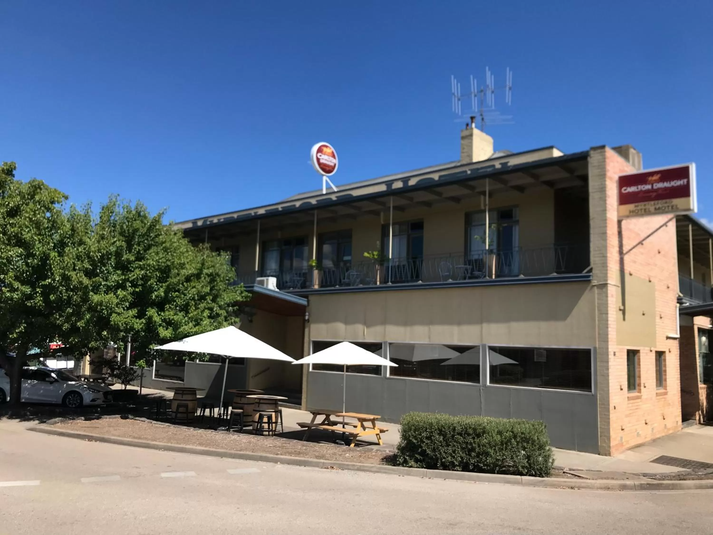 Myrtleford Hotel