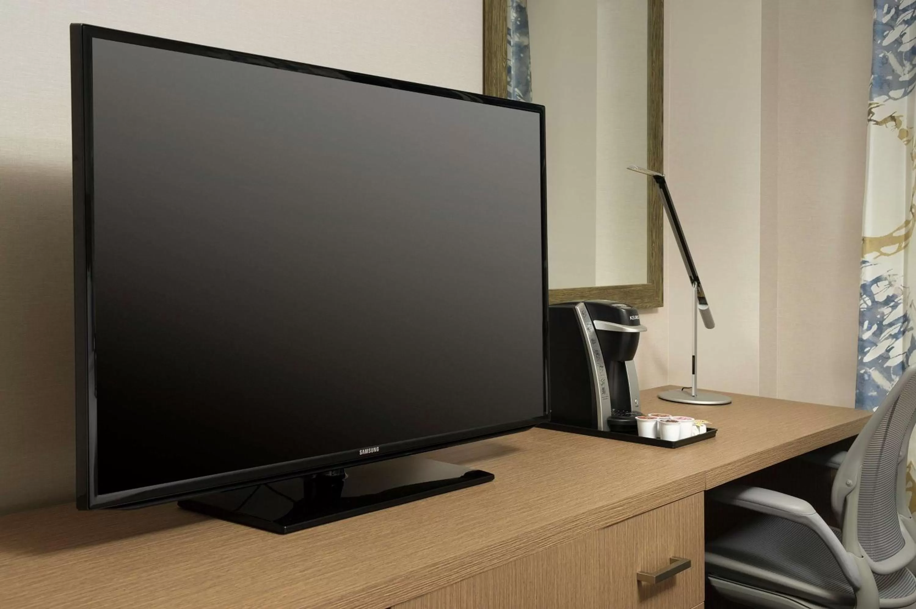 TV and multimedia in Hilton Garden Inn Miami South Beach