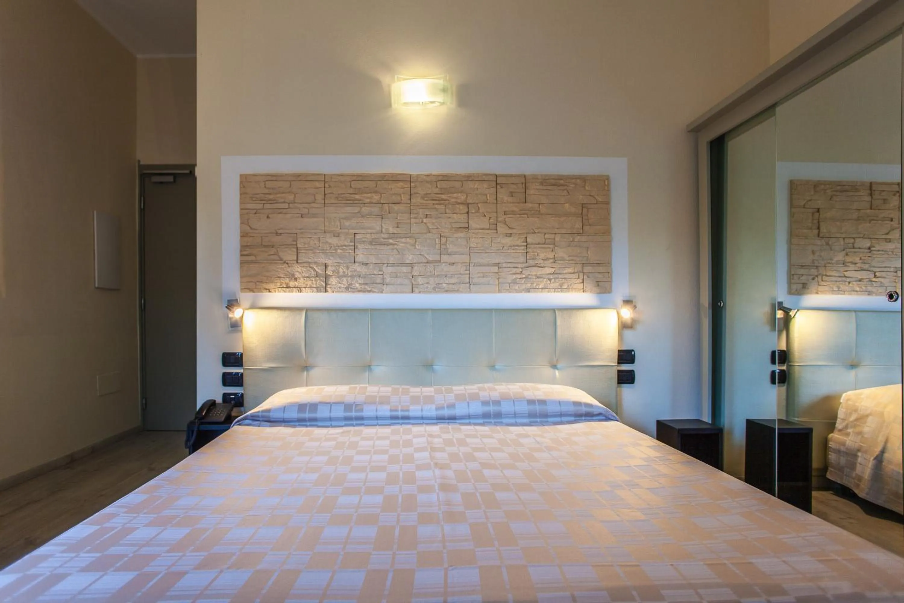 Photo of the whole room, Bed in Hotel Calamosca