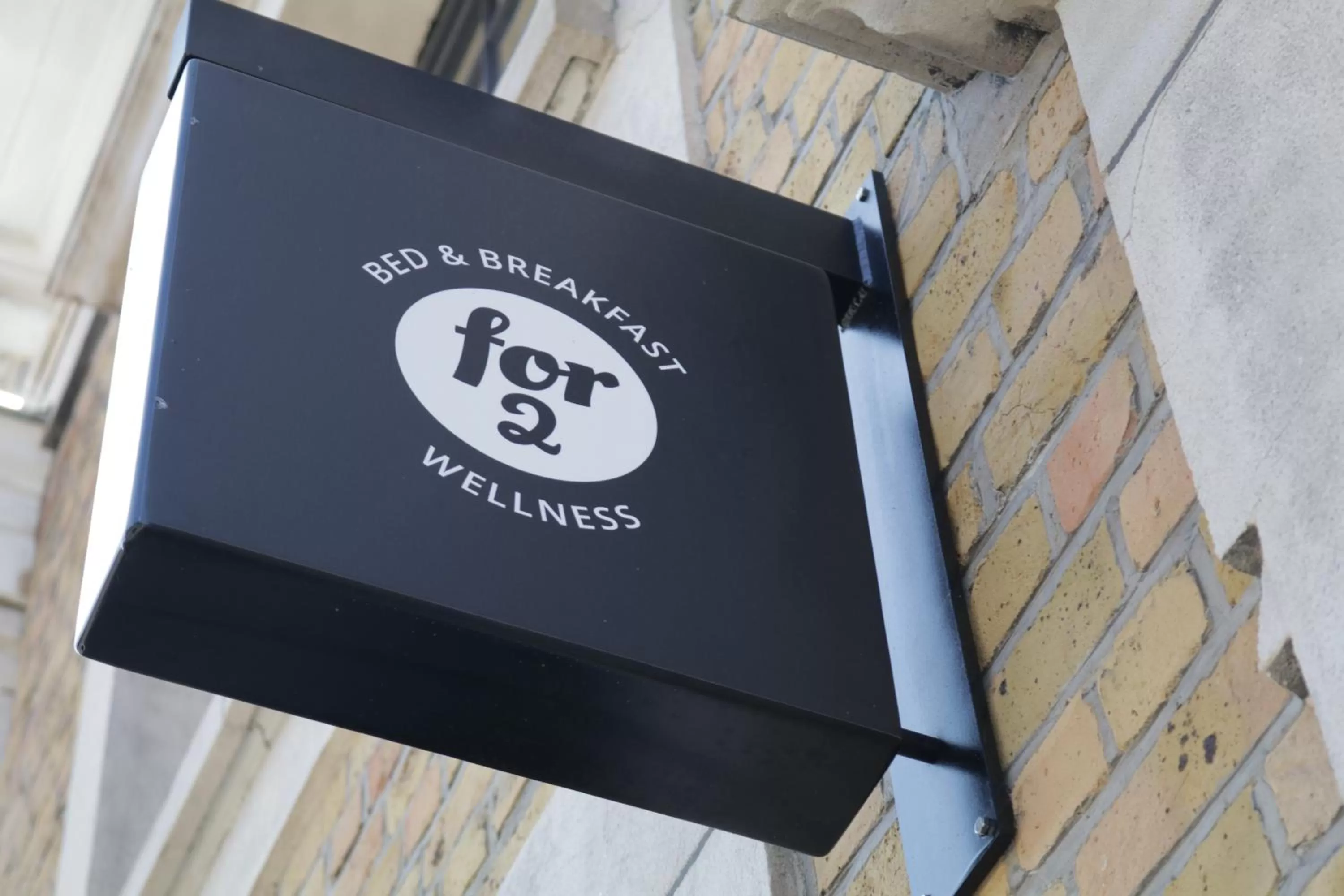 Property logo or sign in B&B For 2-Wellness For 2