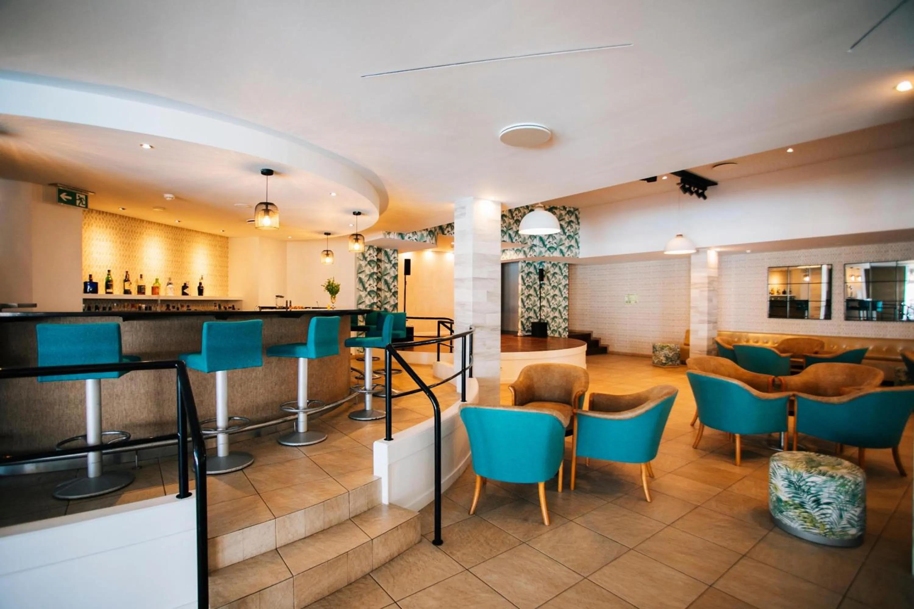 Lounge or bar in The Views Oasis