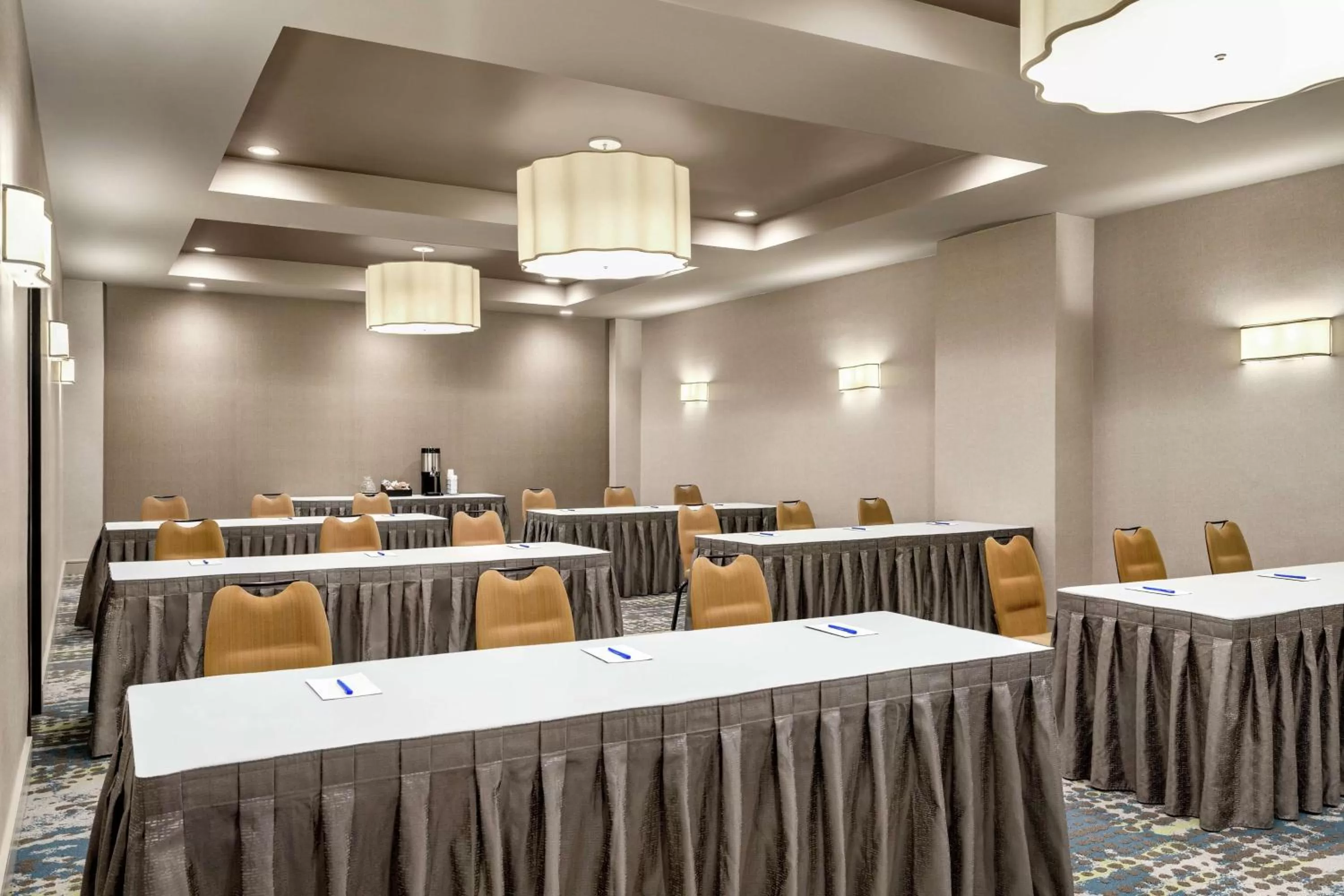 Meeting/conference room in Hampton Inn Downtown / French Quarter Area