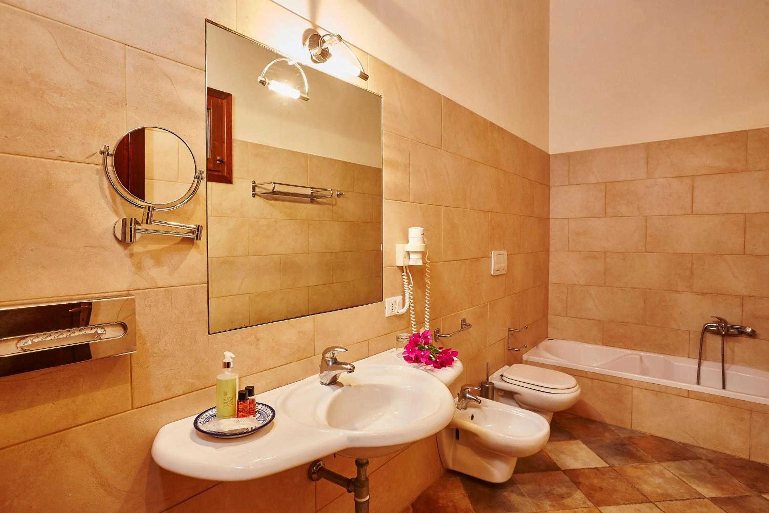 Bathroom in Agriturismo Baglio Donnafranca Wine Resort