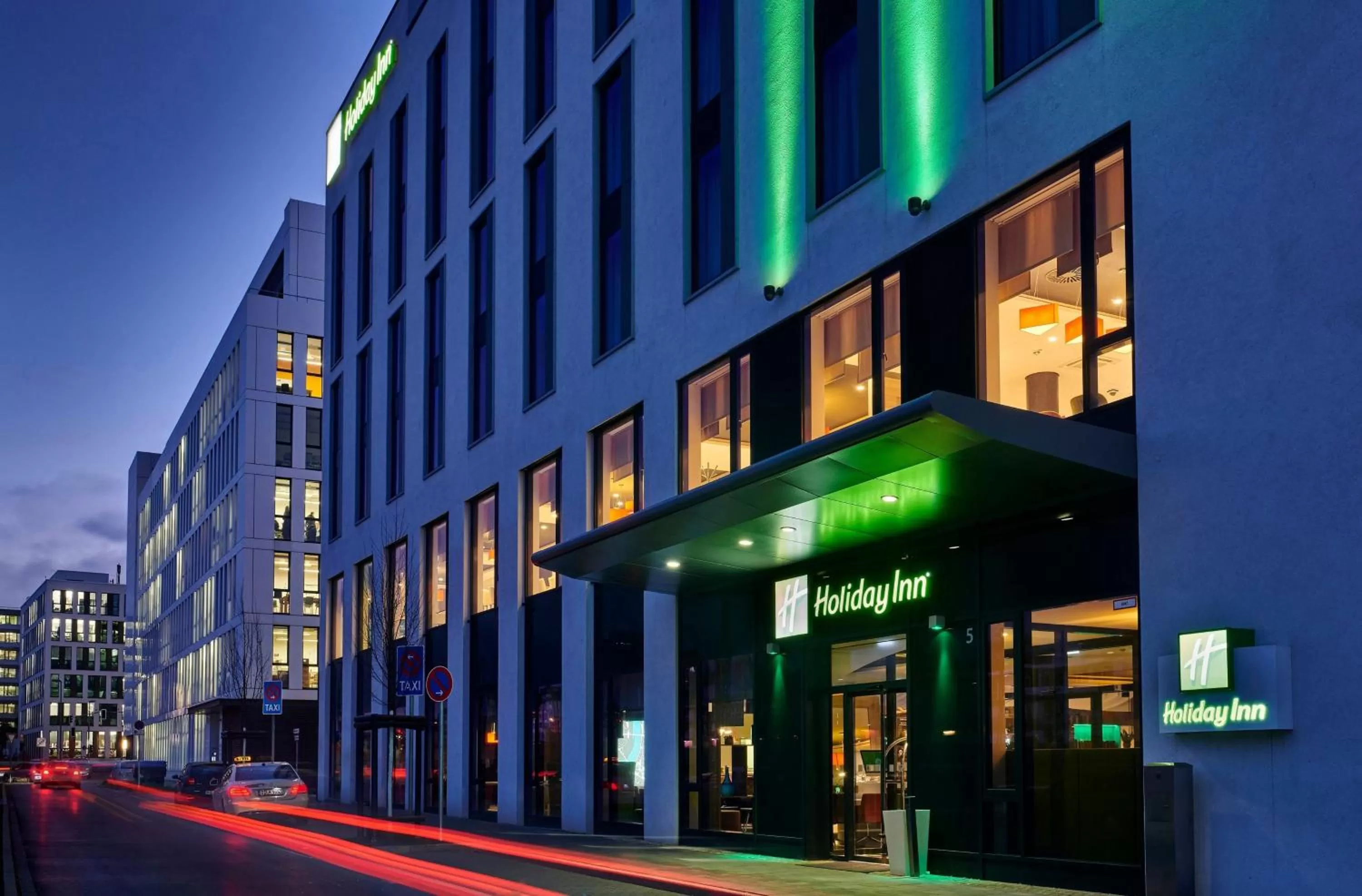 Property building in Holiday Inn Düsseldorf City – Toulouser Allee by IHG