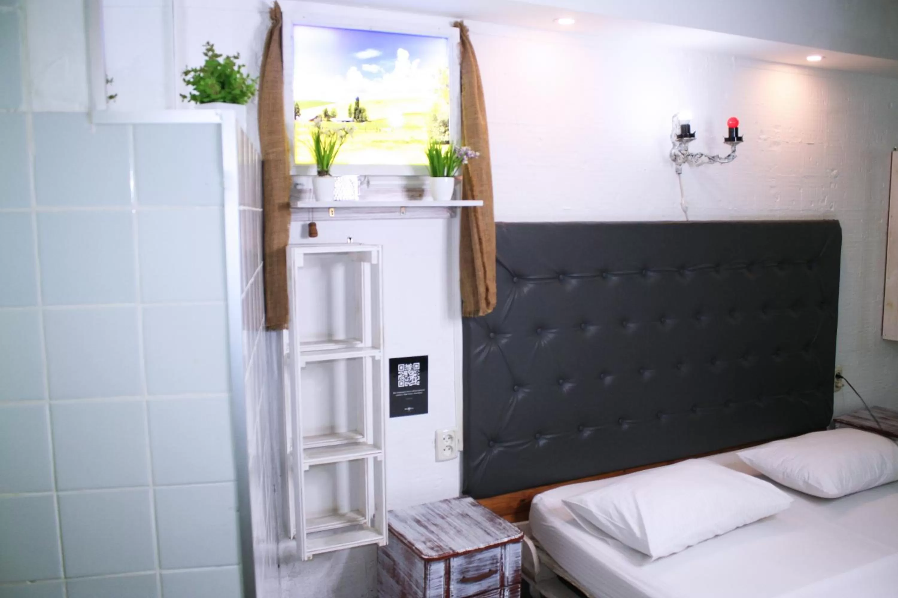 Bed in MAMBA HOTEL - готель в укритті