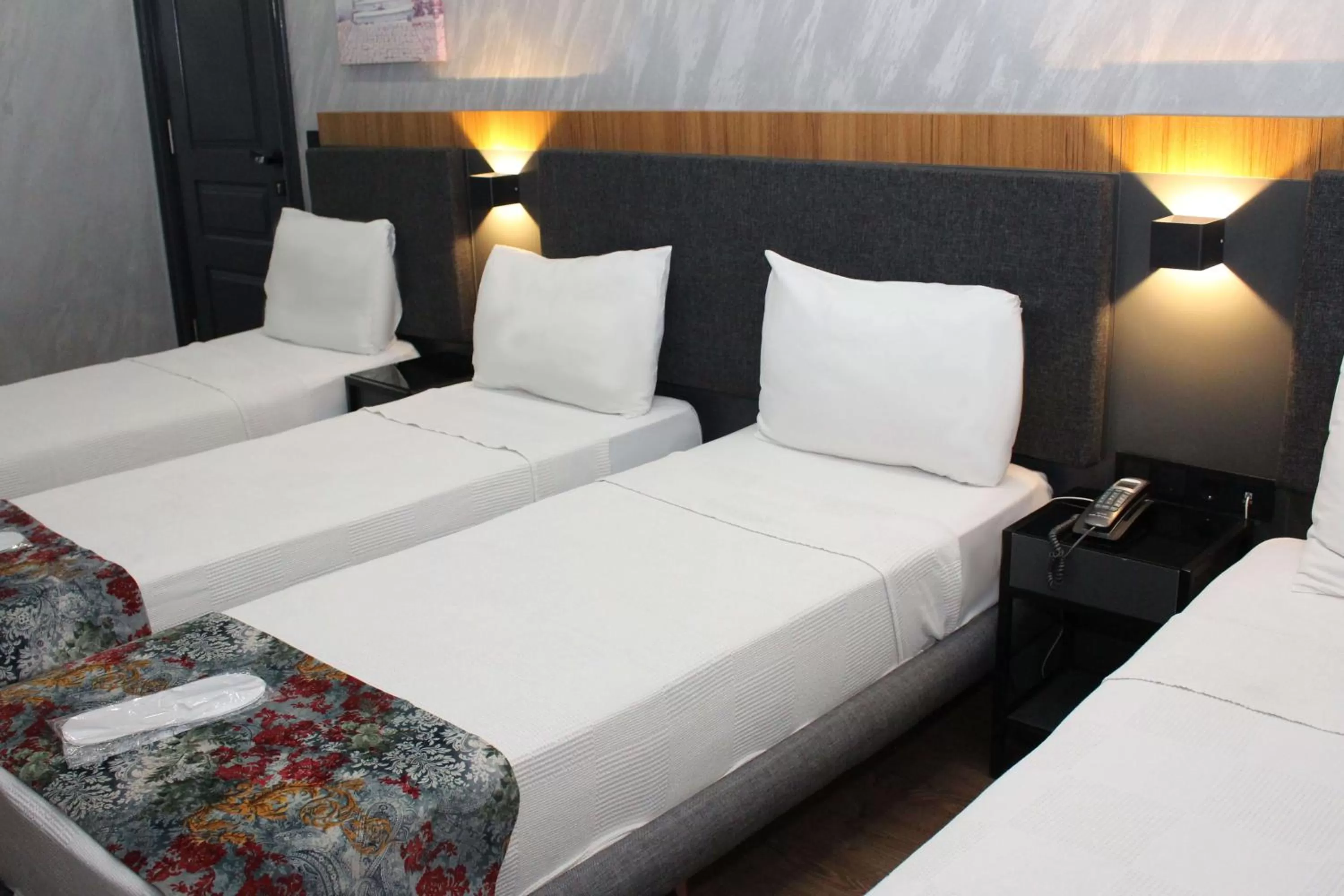 Bed in Istanbul Fair Hotel